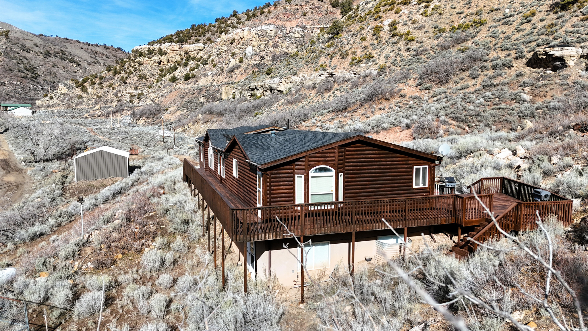 main property photo 5