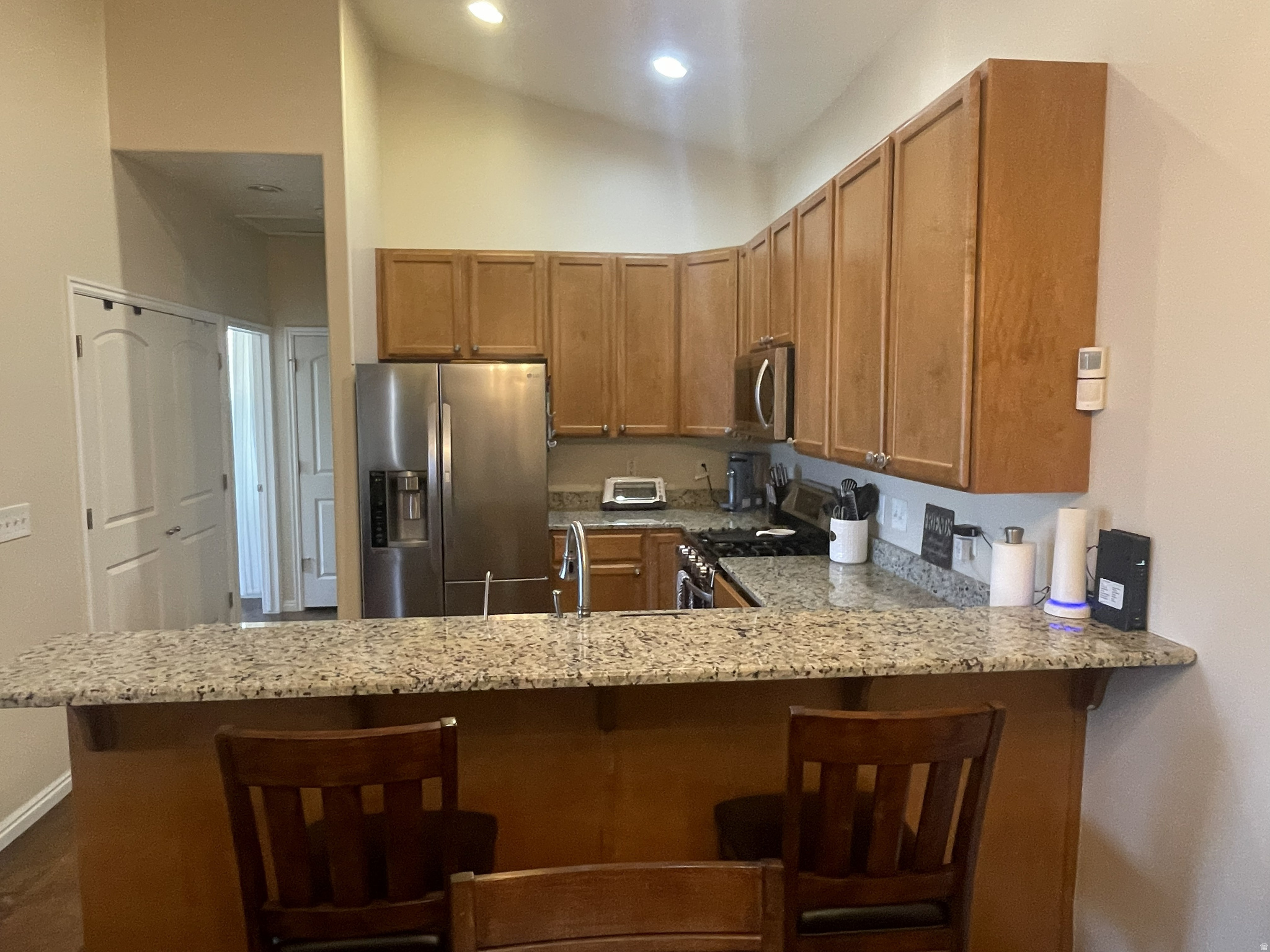 main property photo 12