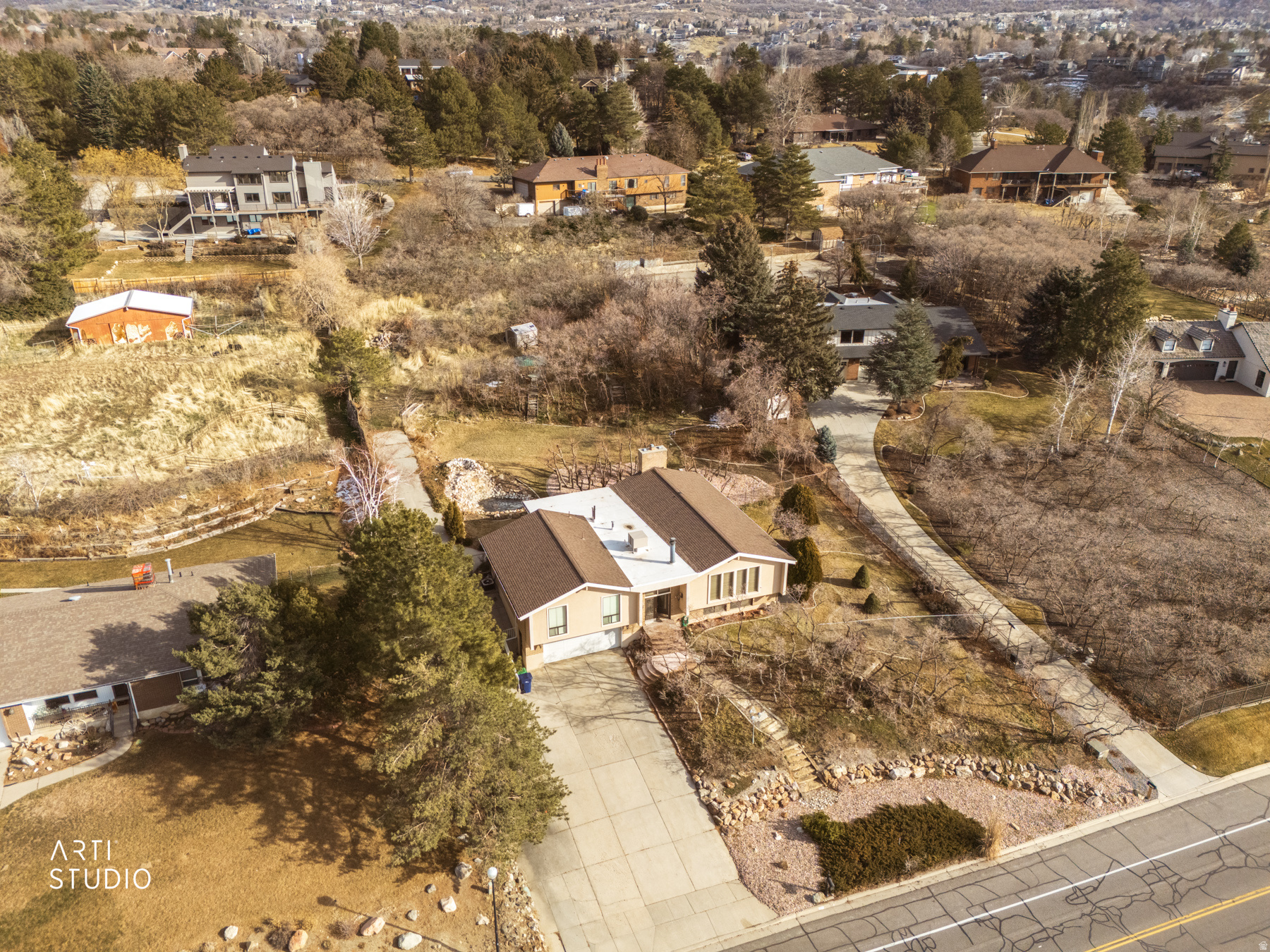 main property photo 31
