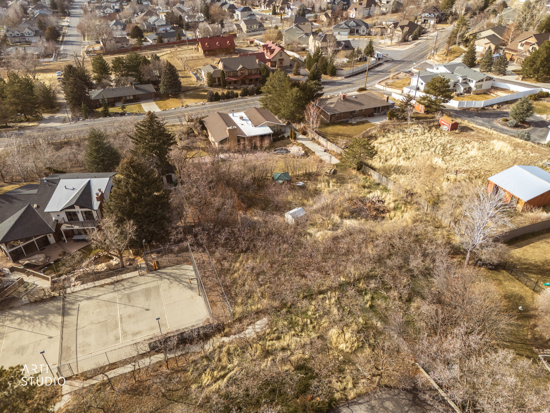 main property photo 36