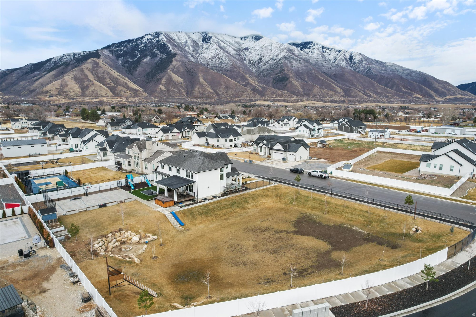 main property photo 21