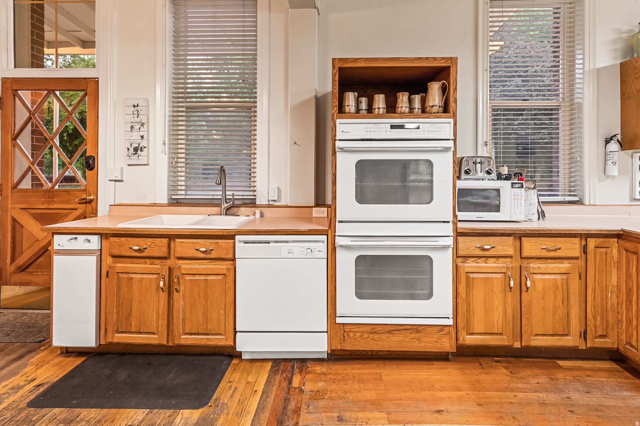 main property photo 70