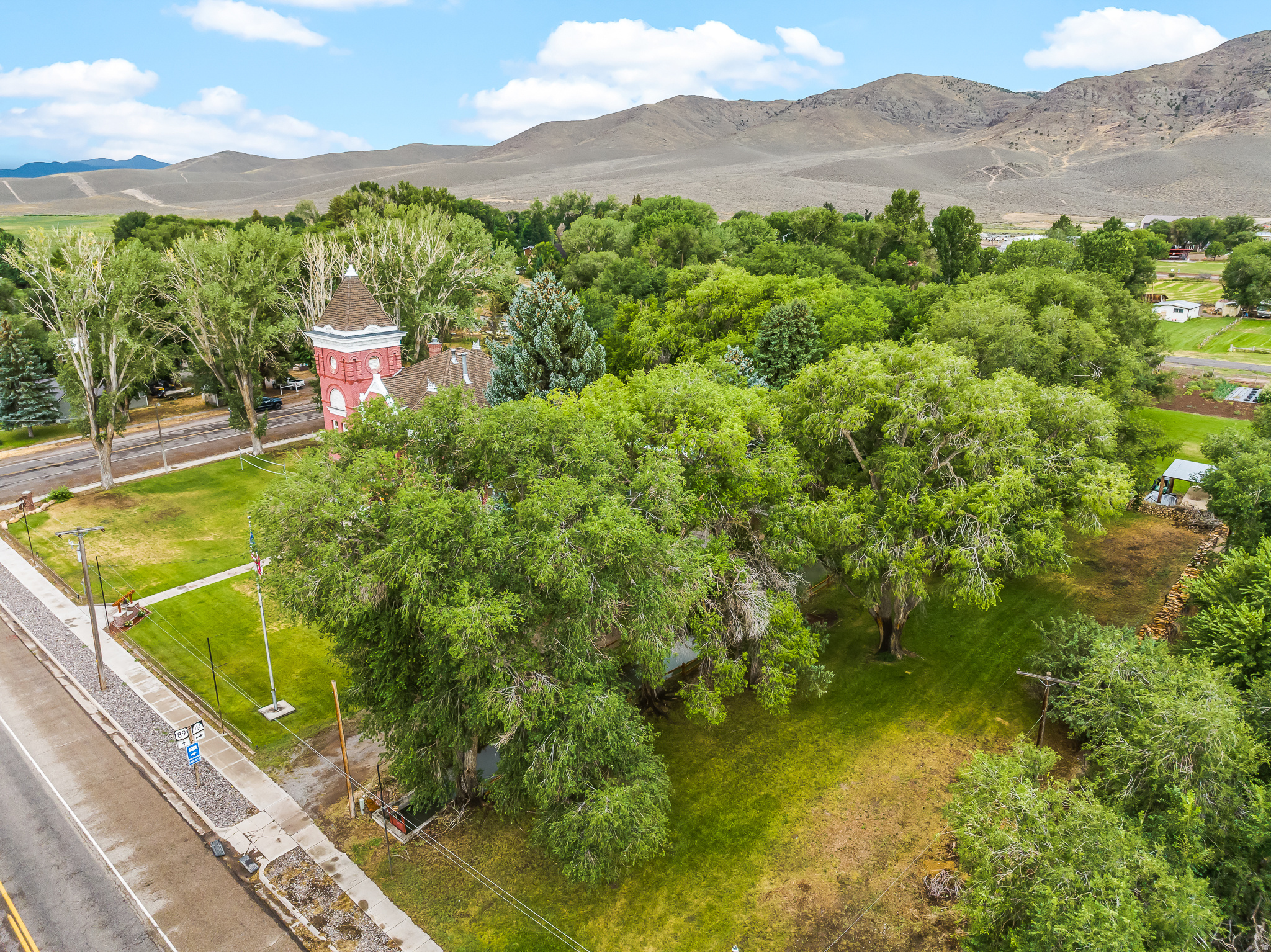 main property photo 96