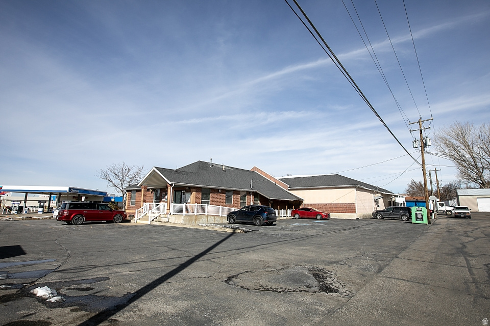 main property photo 4