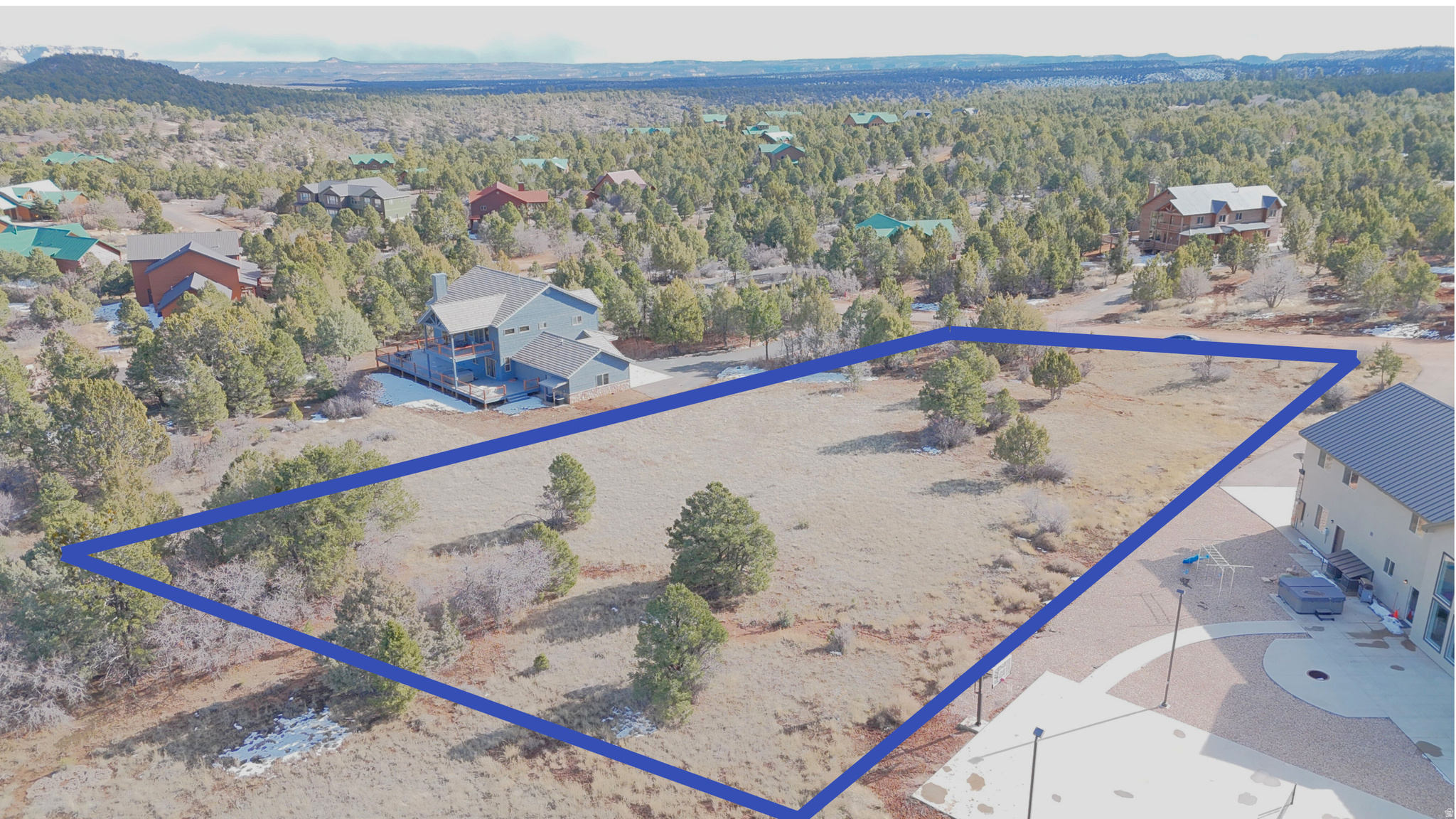 main property photo 6