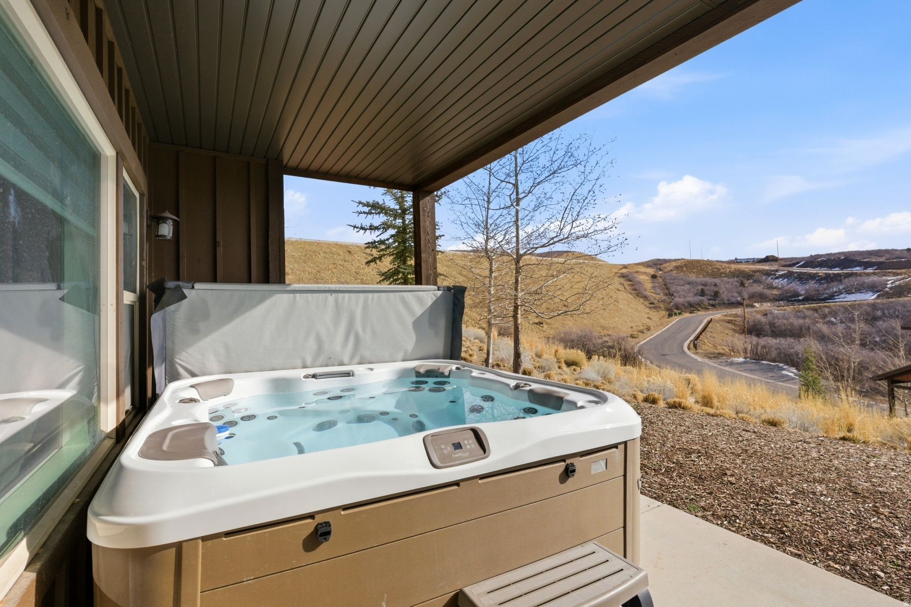 main property photo 22