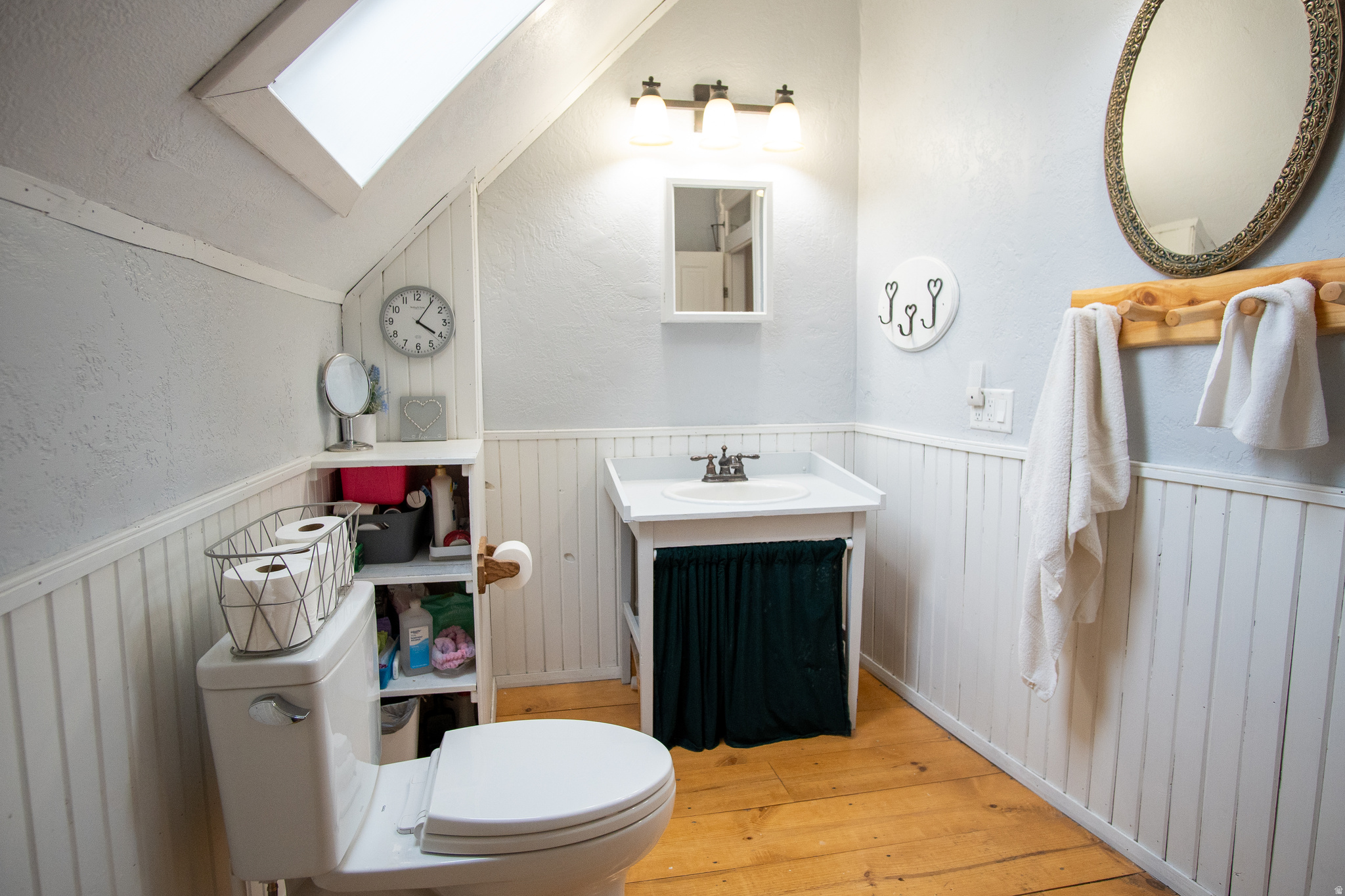 main property photo 16