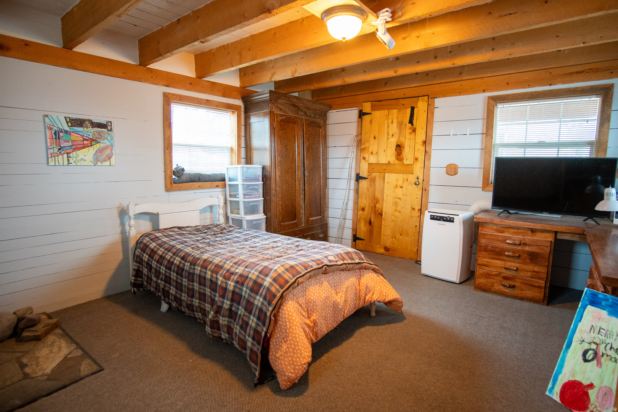 main property photo 19
