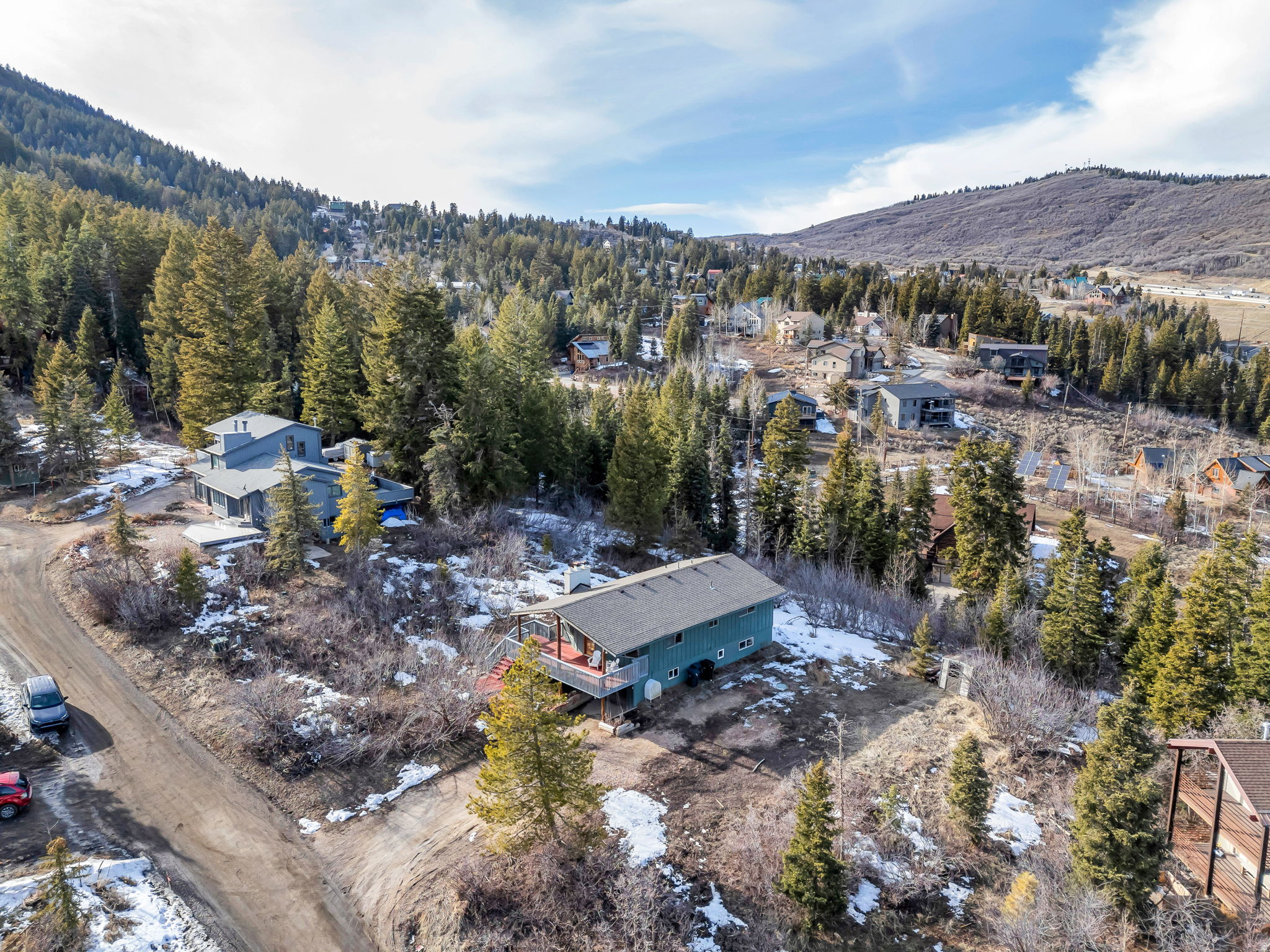 main property photo 28