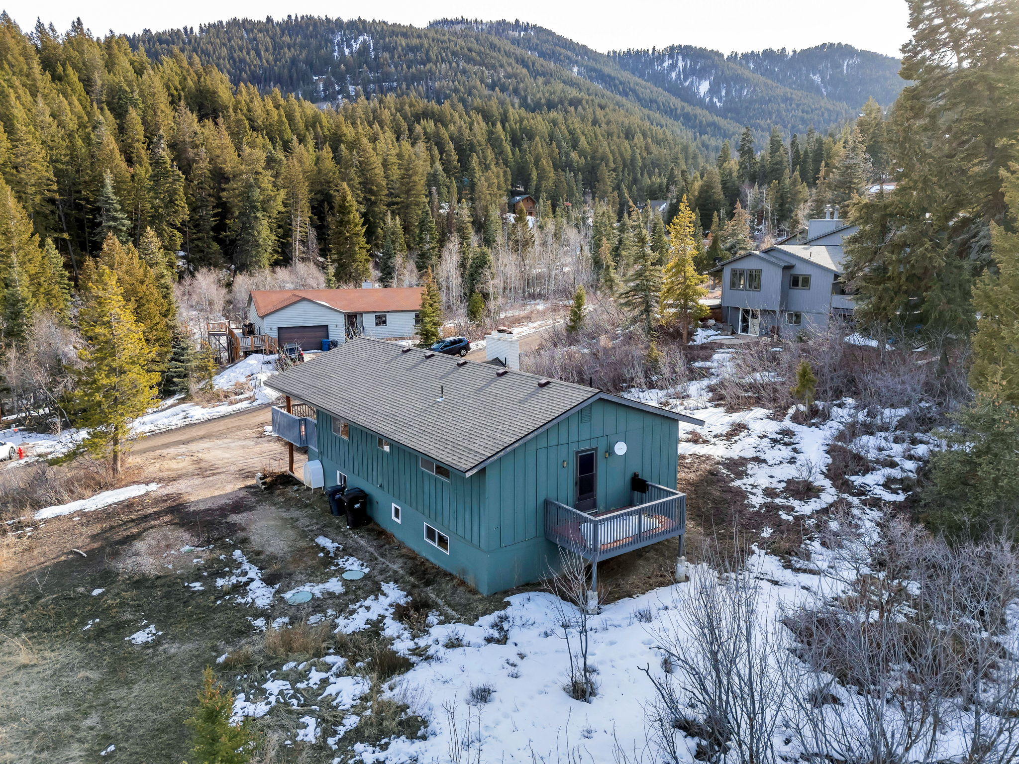 main property photo 41