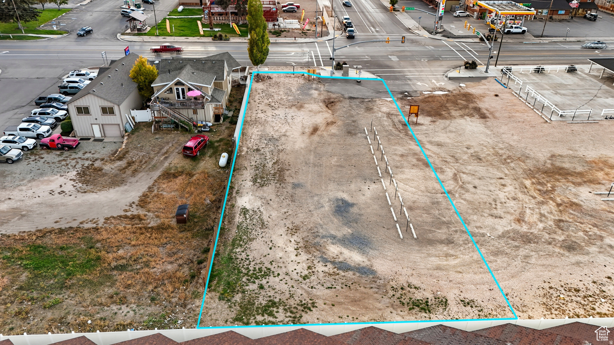 main property photo 5