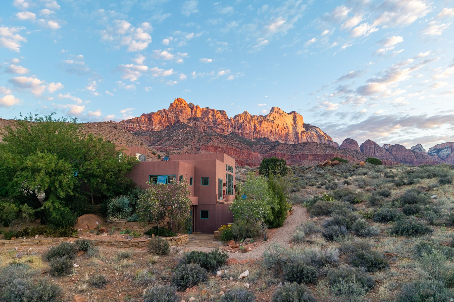 main property photo 32