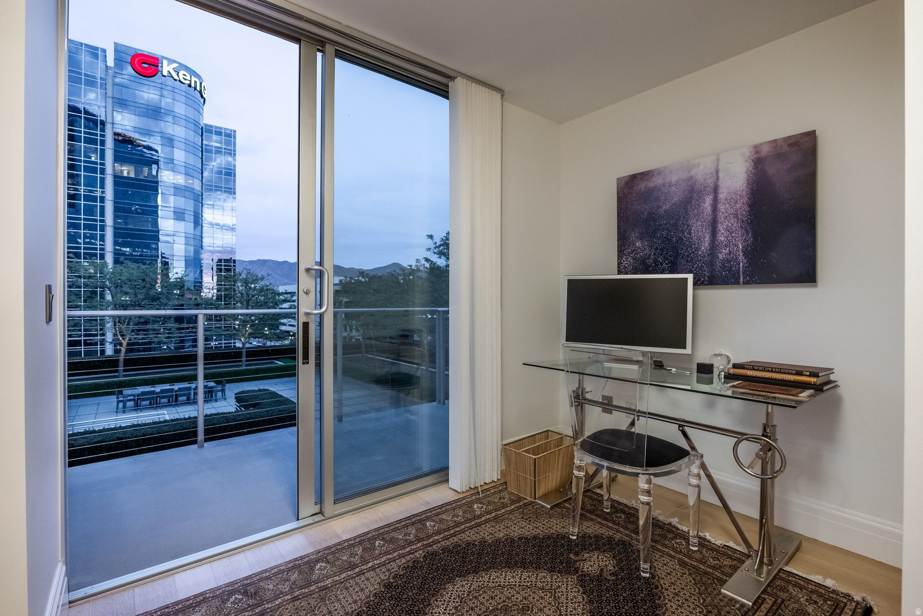 main property photo 17