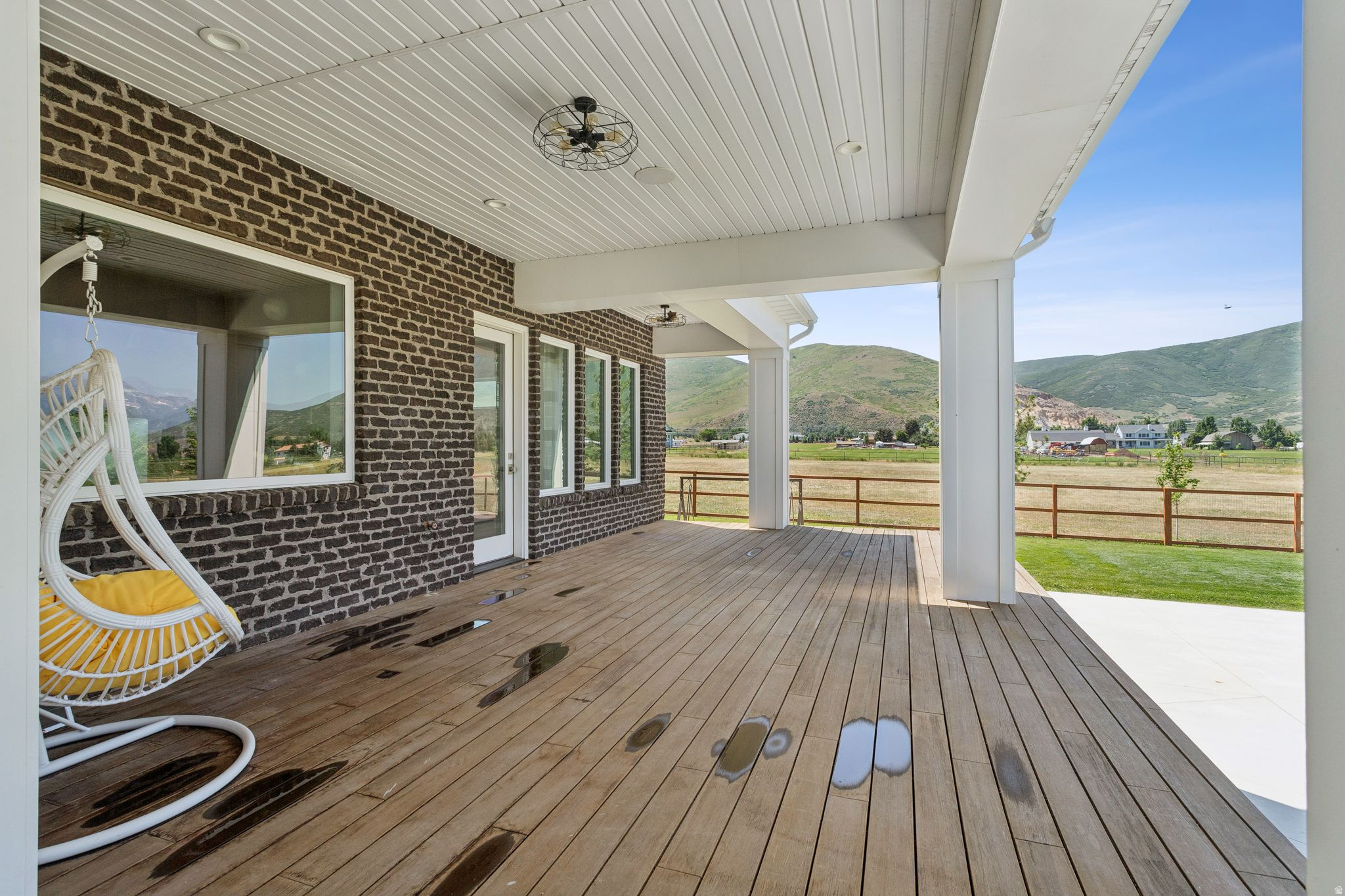 main property photo 70