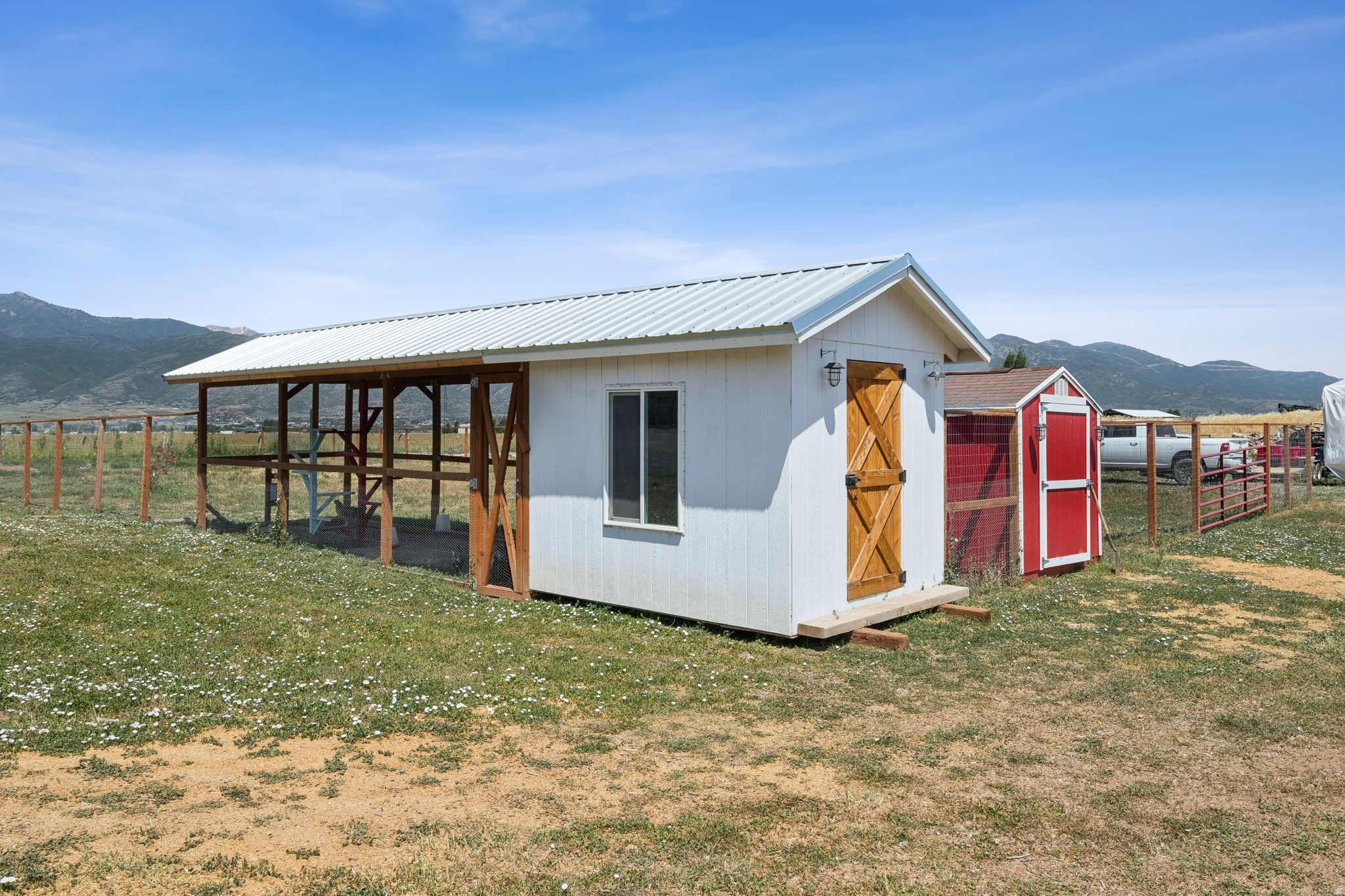main property photo 76