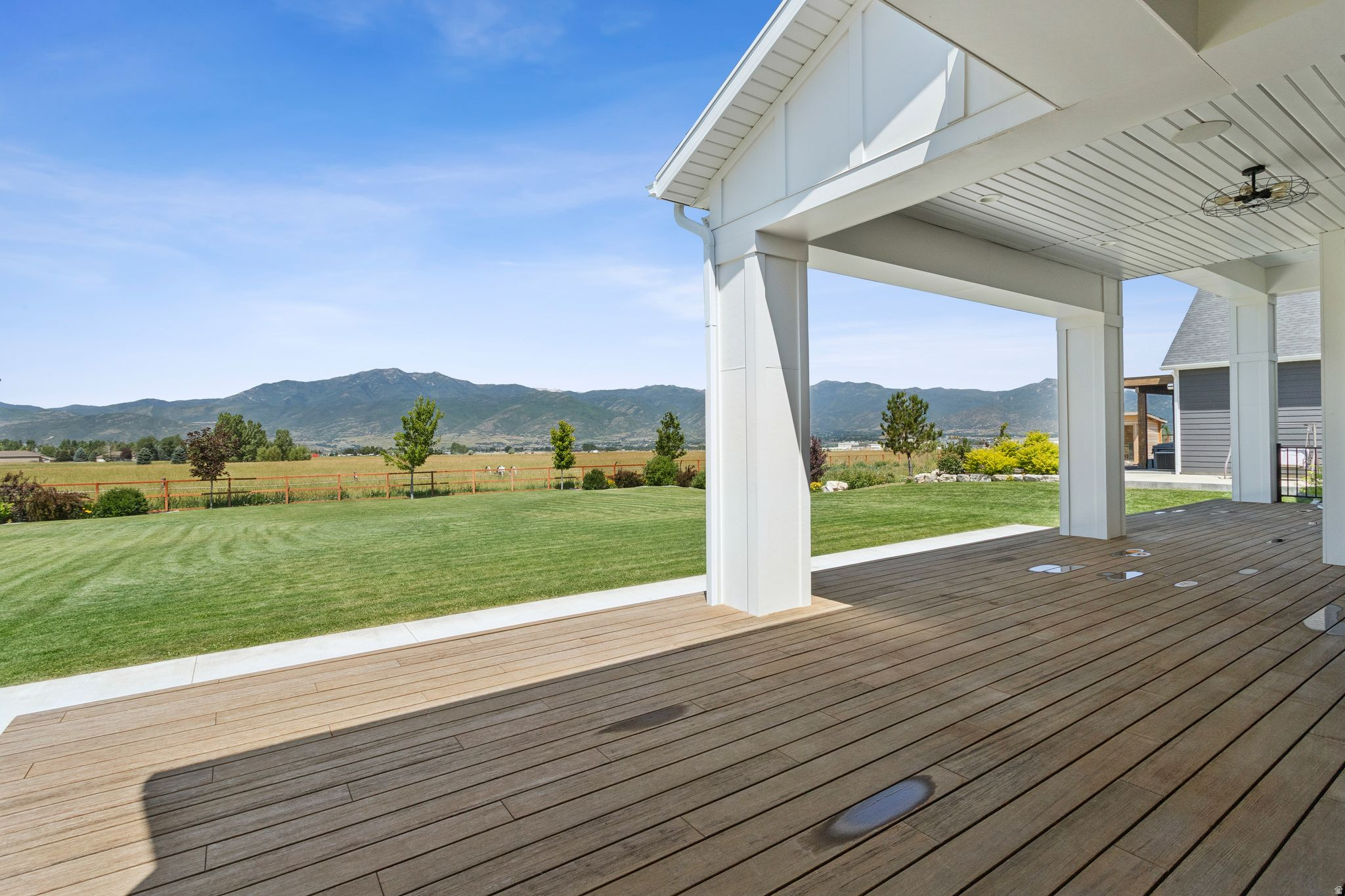 main property photo 77