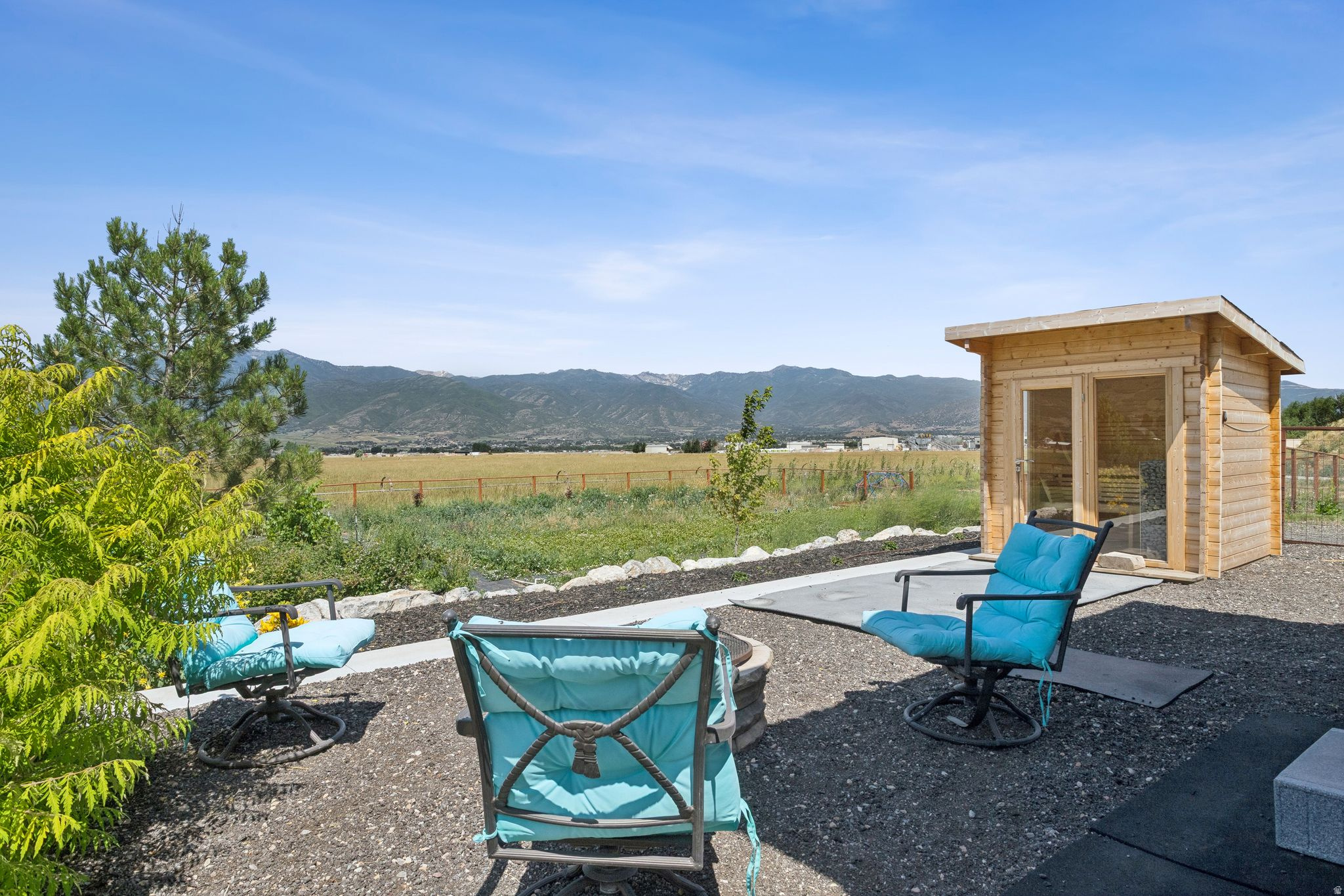 main property photo 79