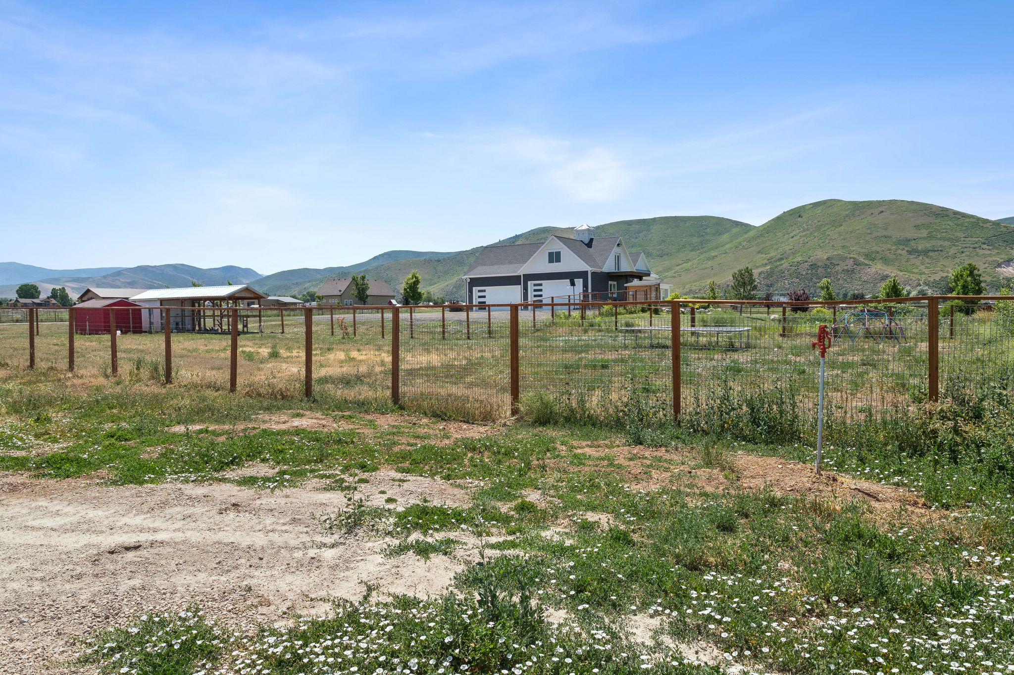 main property photo 87