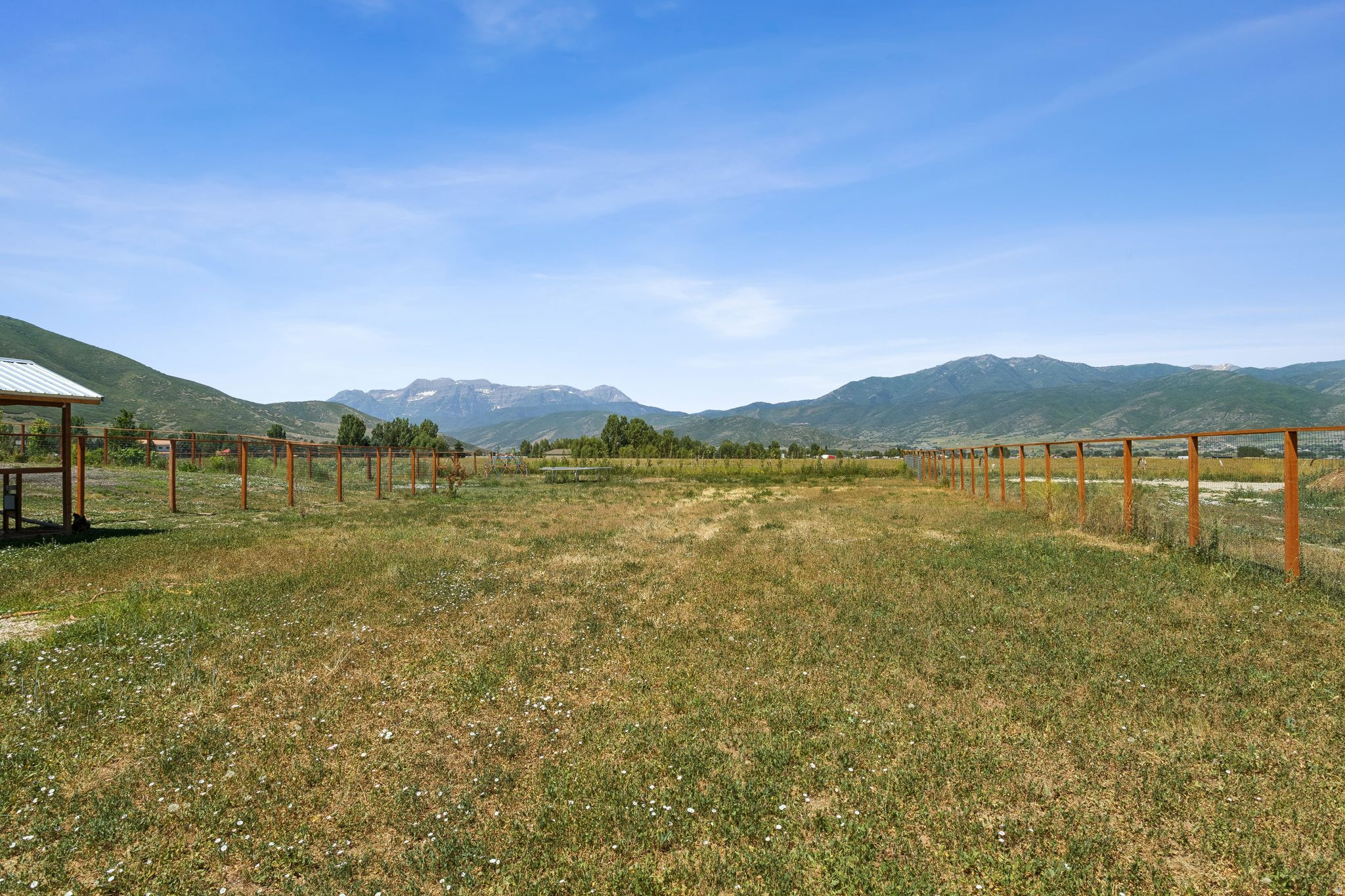 main property photo 92