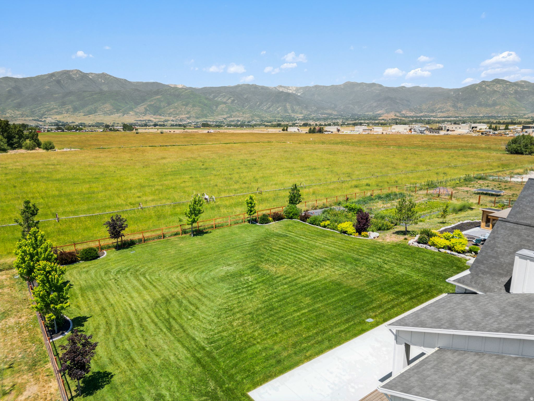 main property photo 98