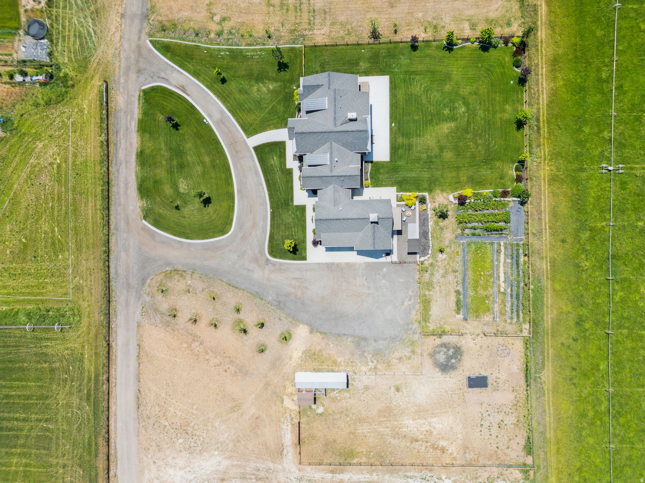 main property photo 99