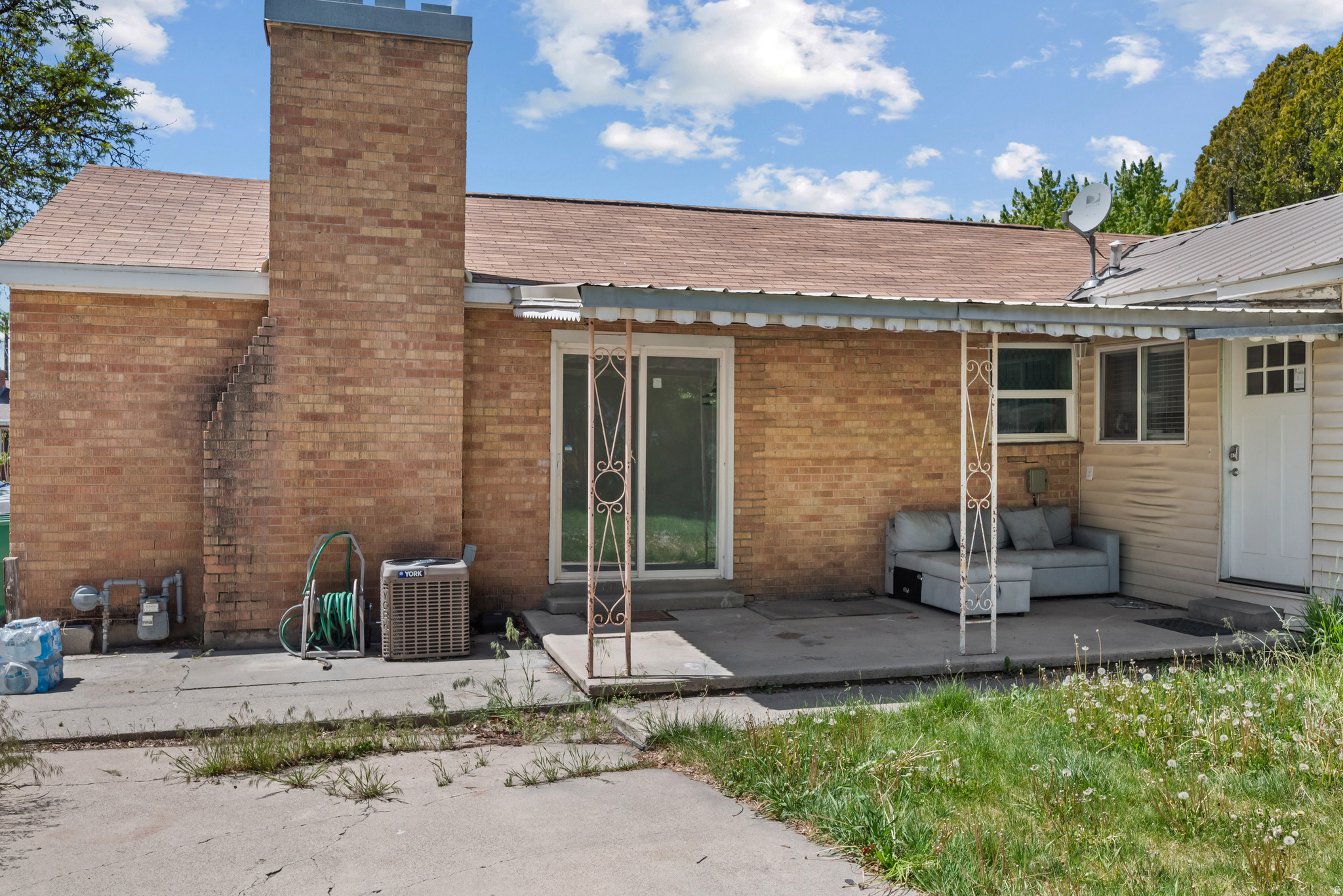 main property photo 32