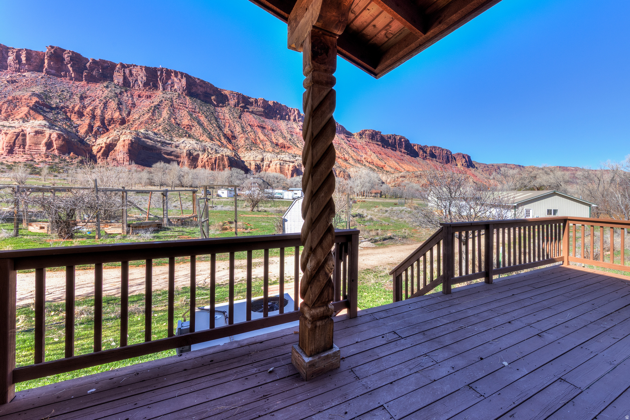 main property photo 42