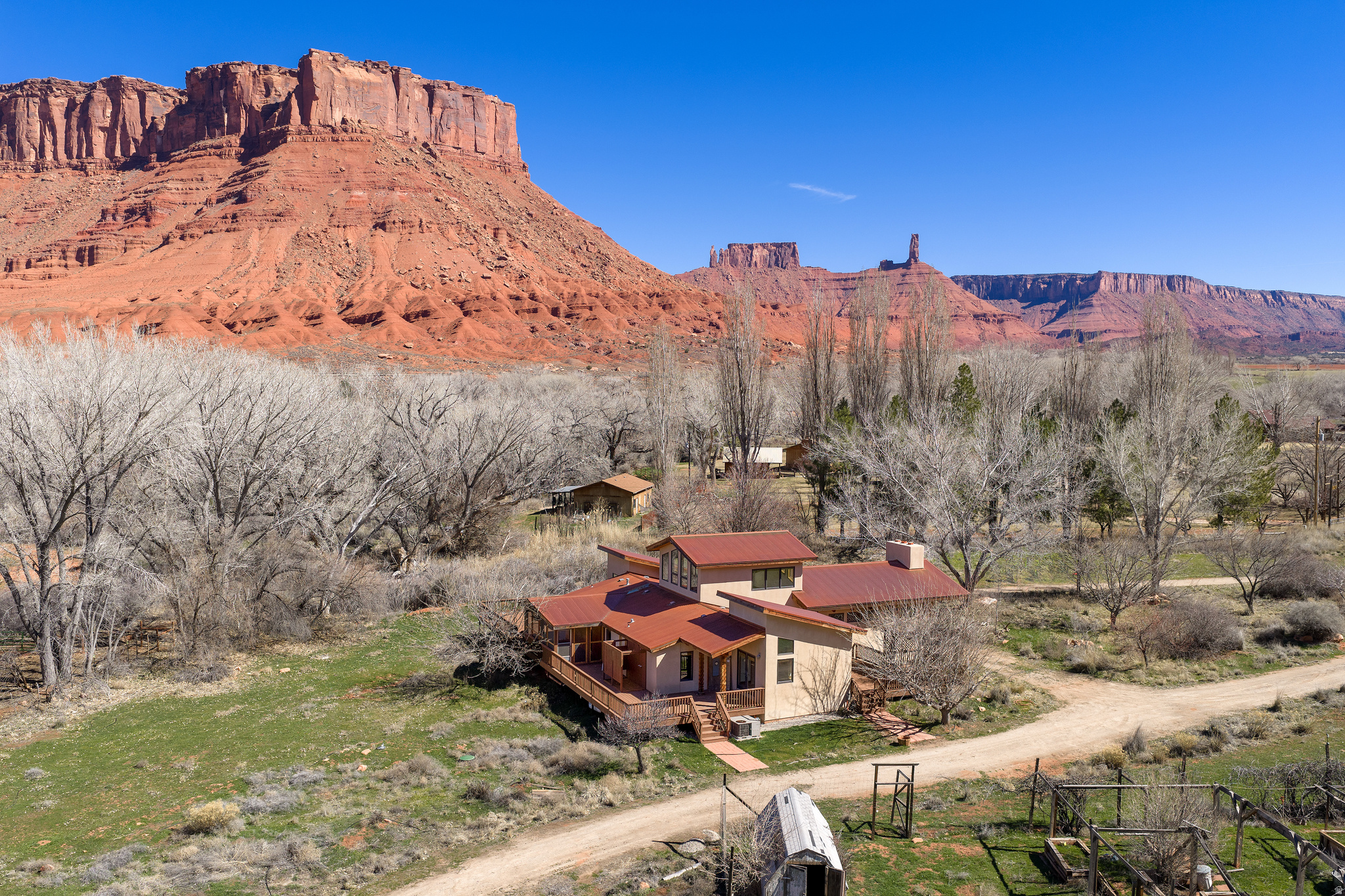 main property photo 44