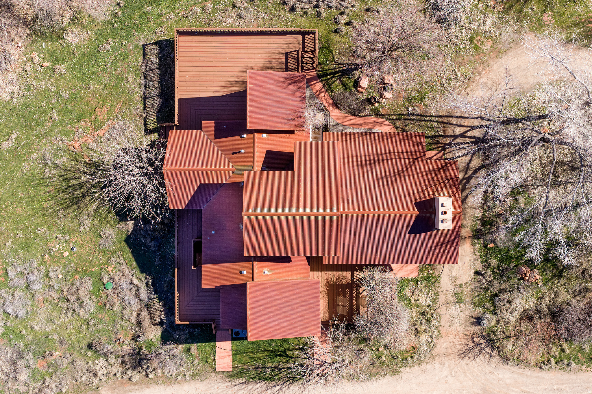 main property photo 47