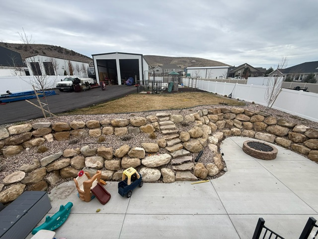 main property photo 23