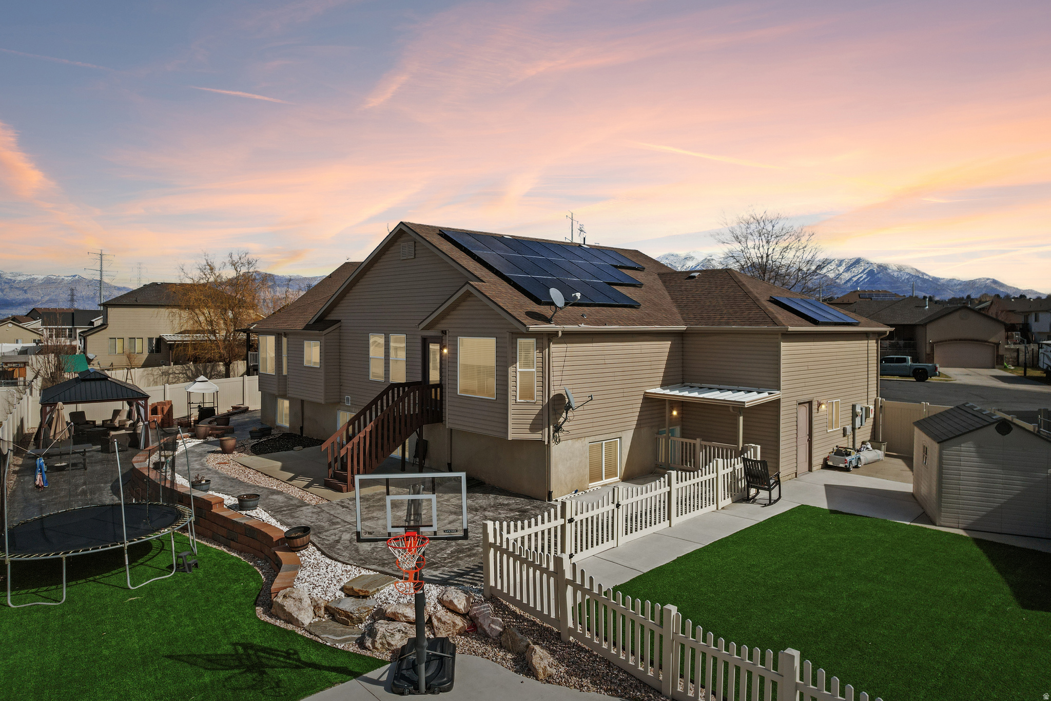 main property photo 26