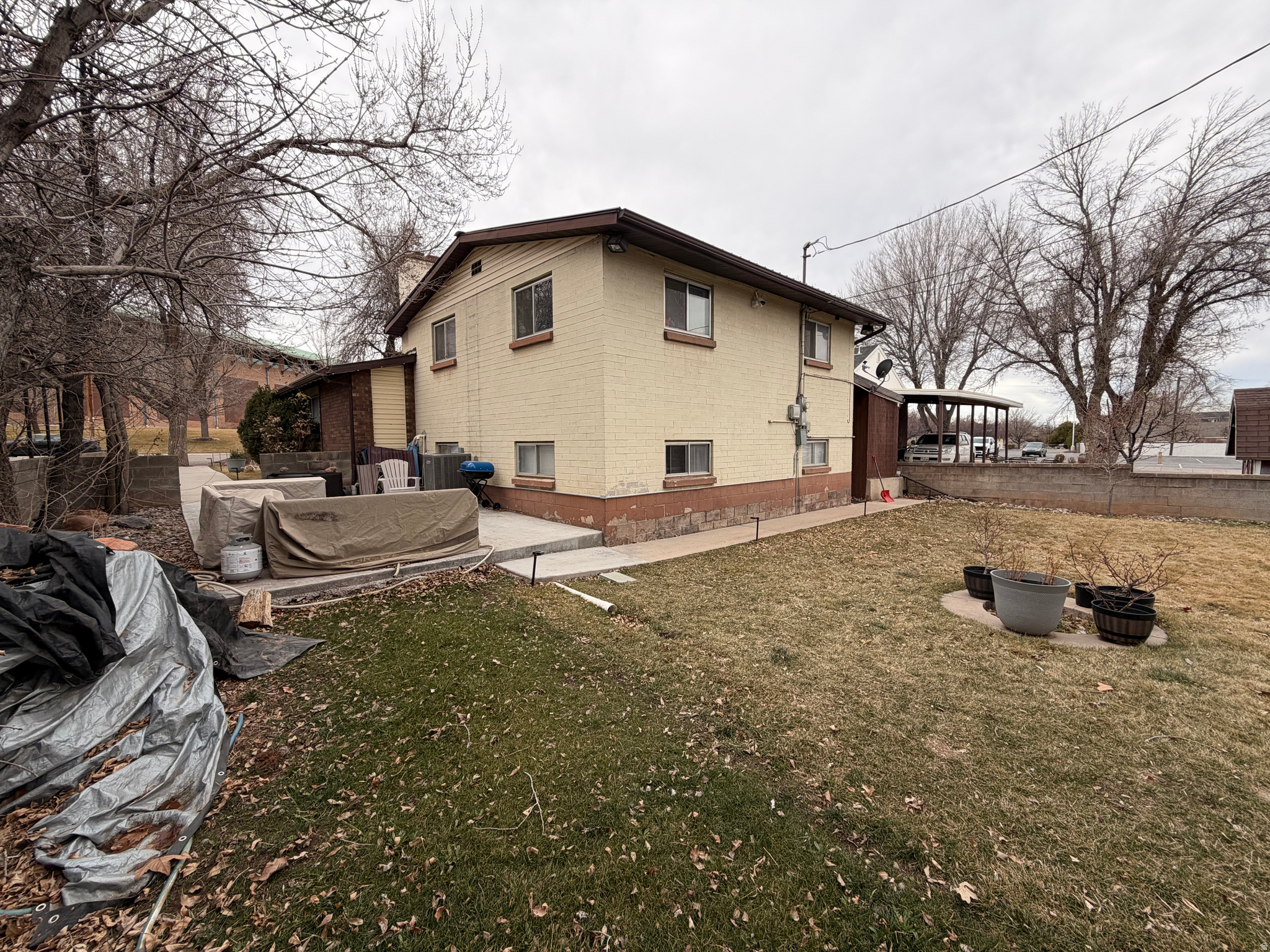 main property photo 26
