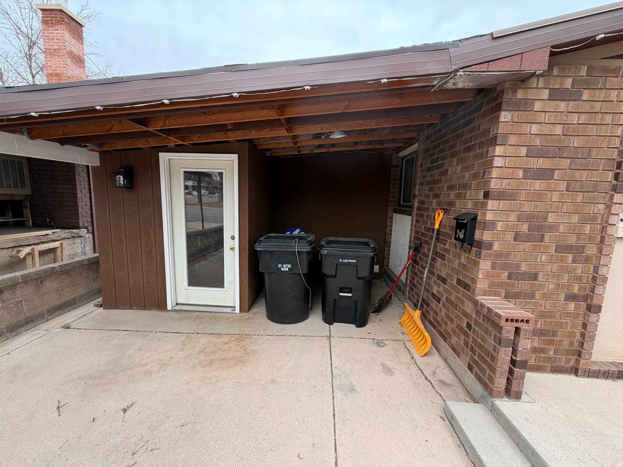 main property photo 35