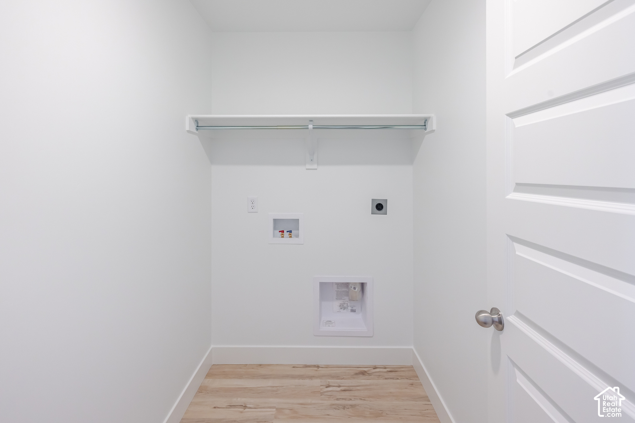 main property photo 12