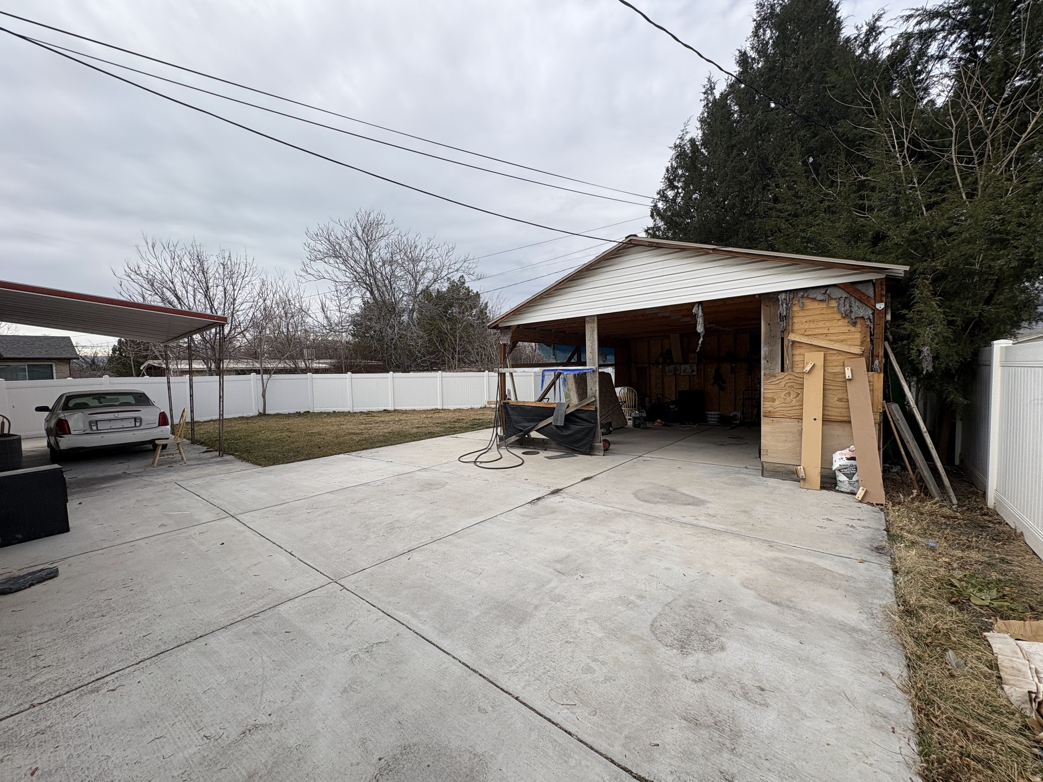 main property photo 24