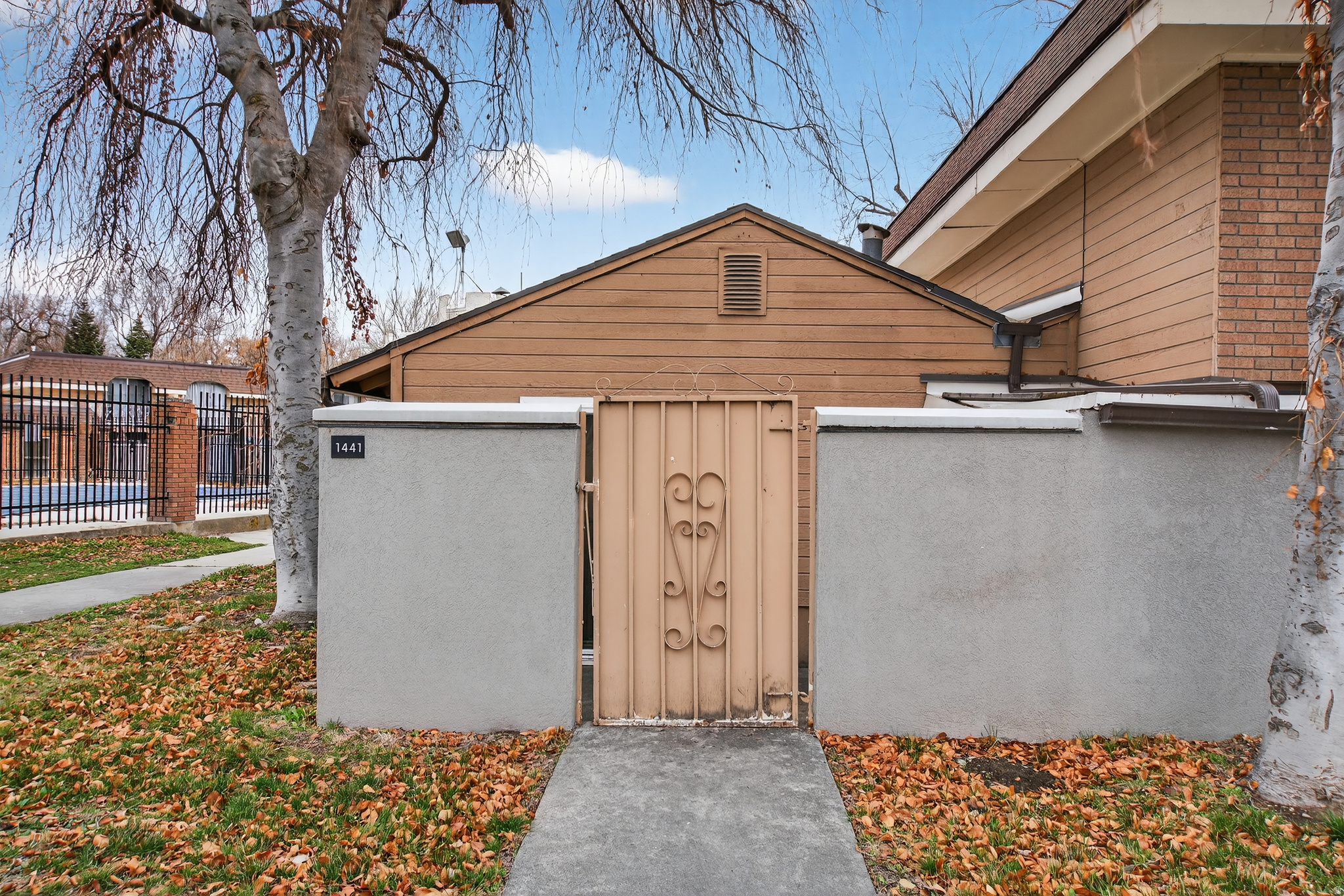 main property photo 18