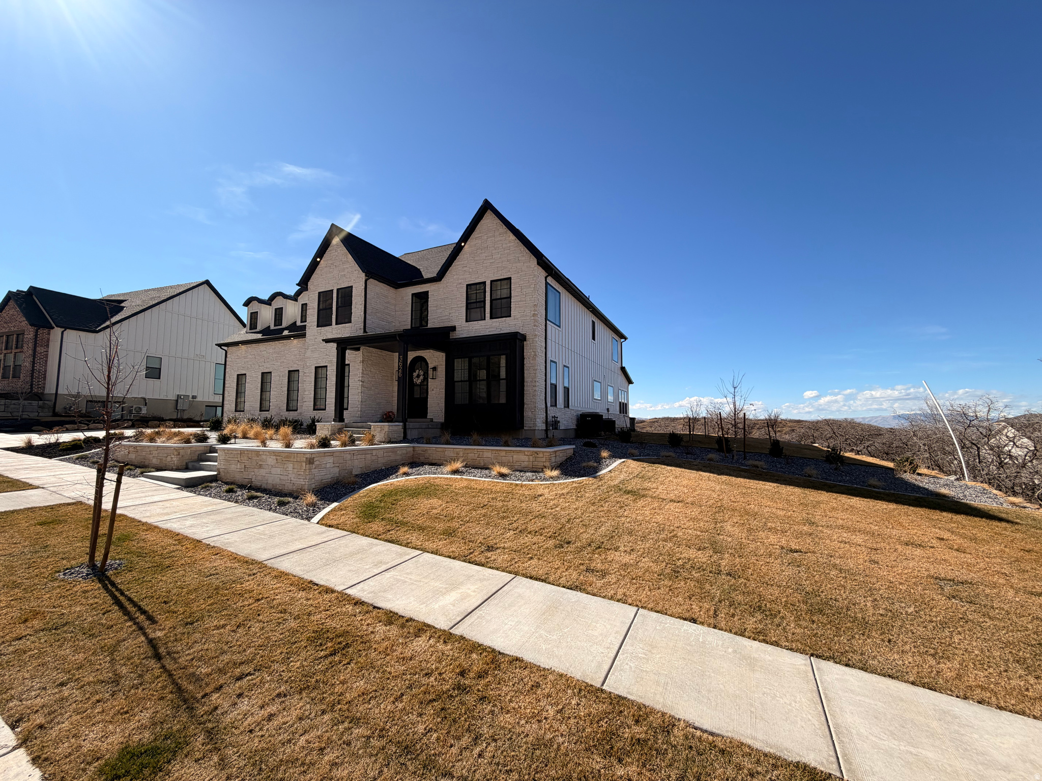main property photo 49