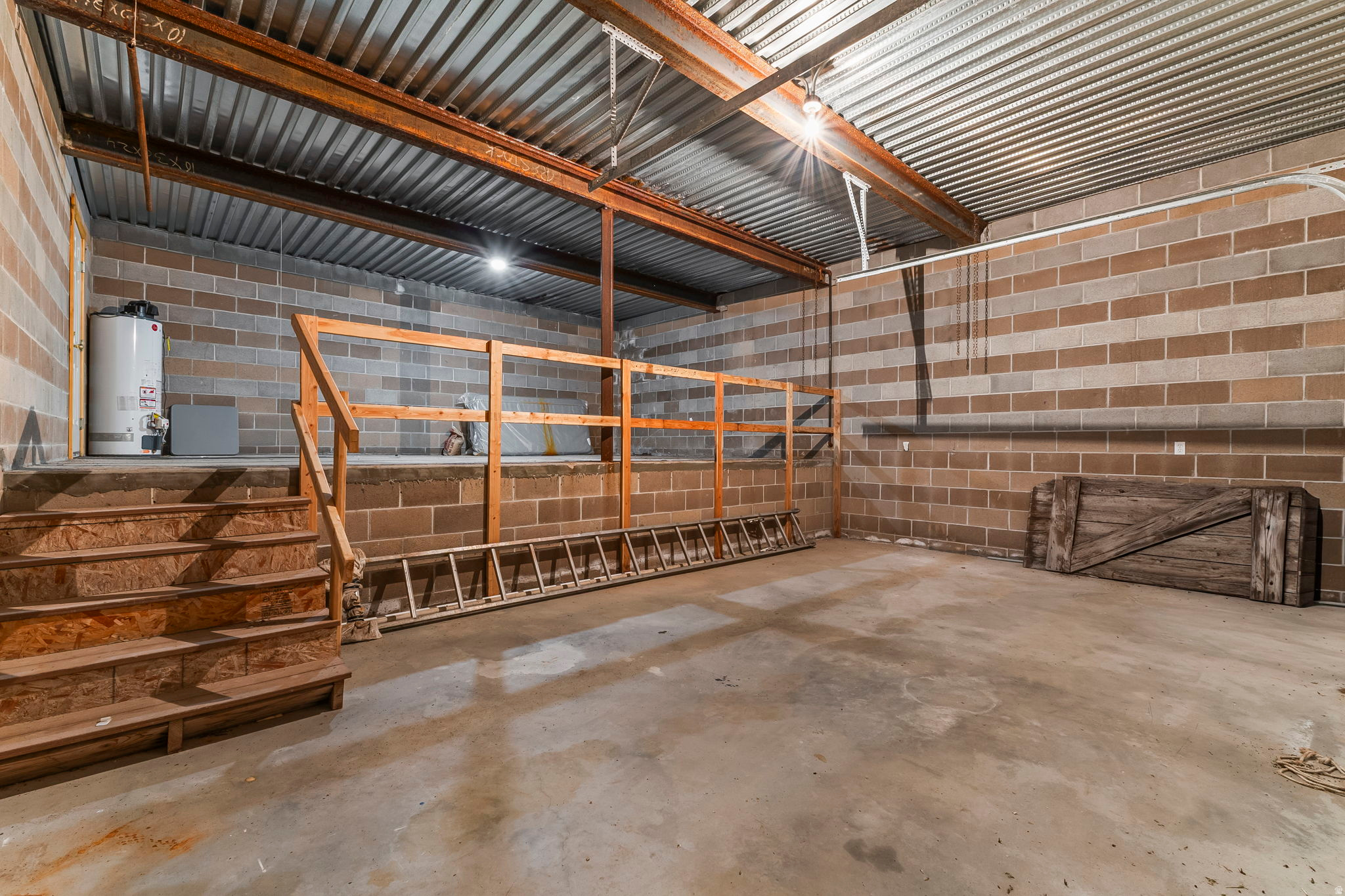 main property photo 46