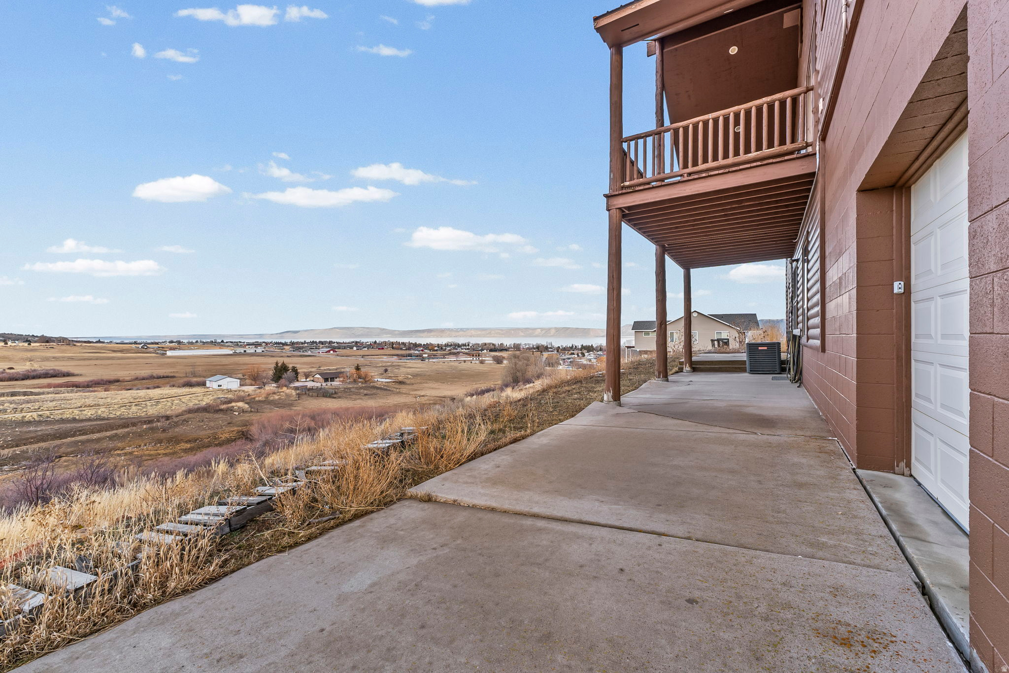 main property photo 49