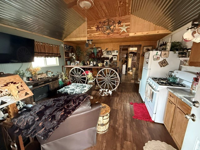 main property photo 109