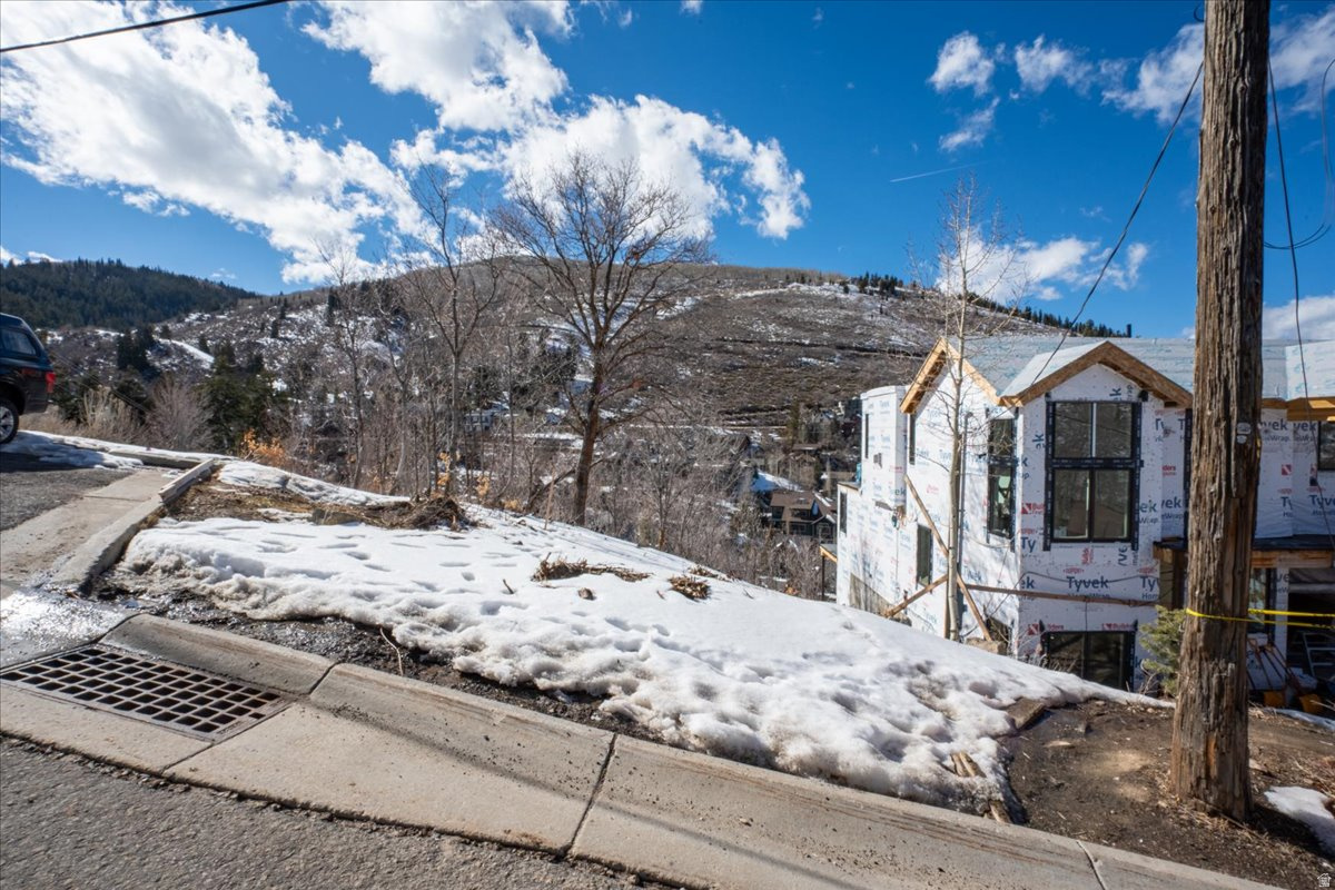 main property photo 11