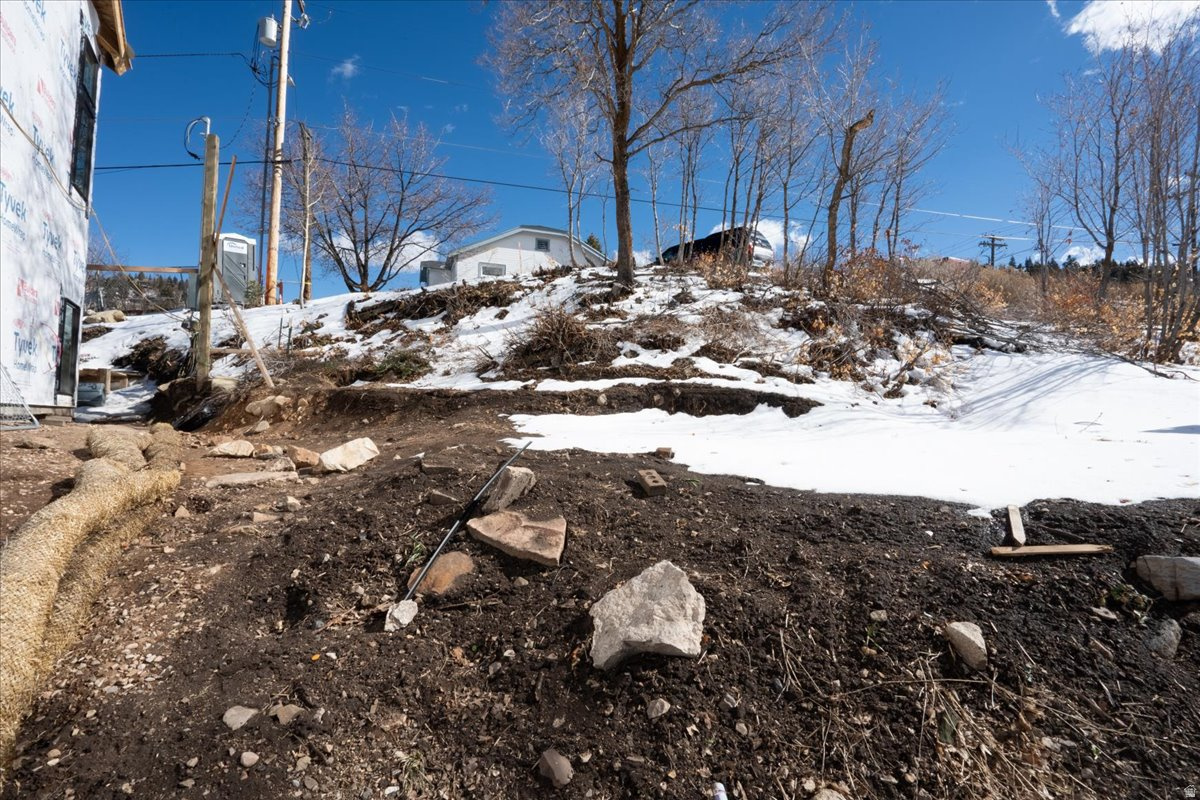 main property photo 12