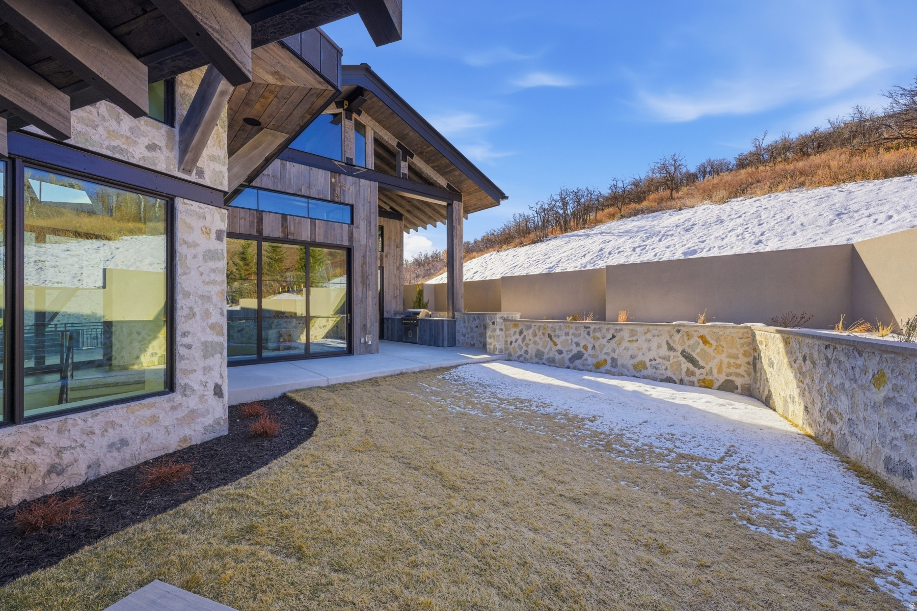 main property photo 65