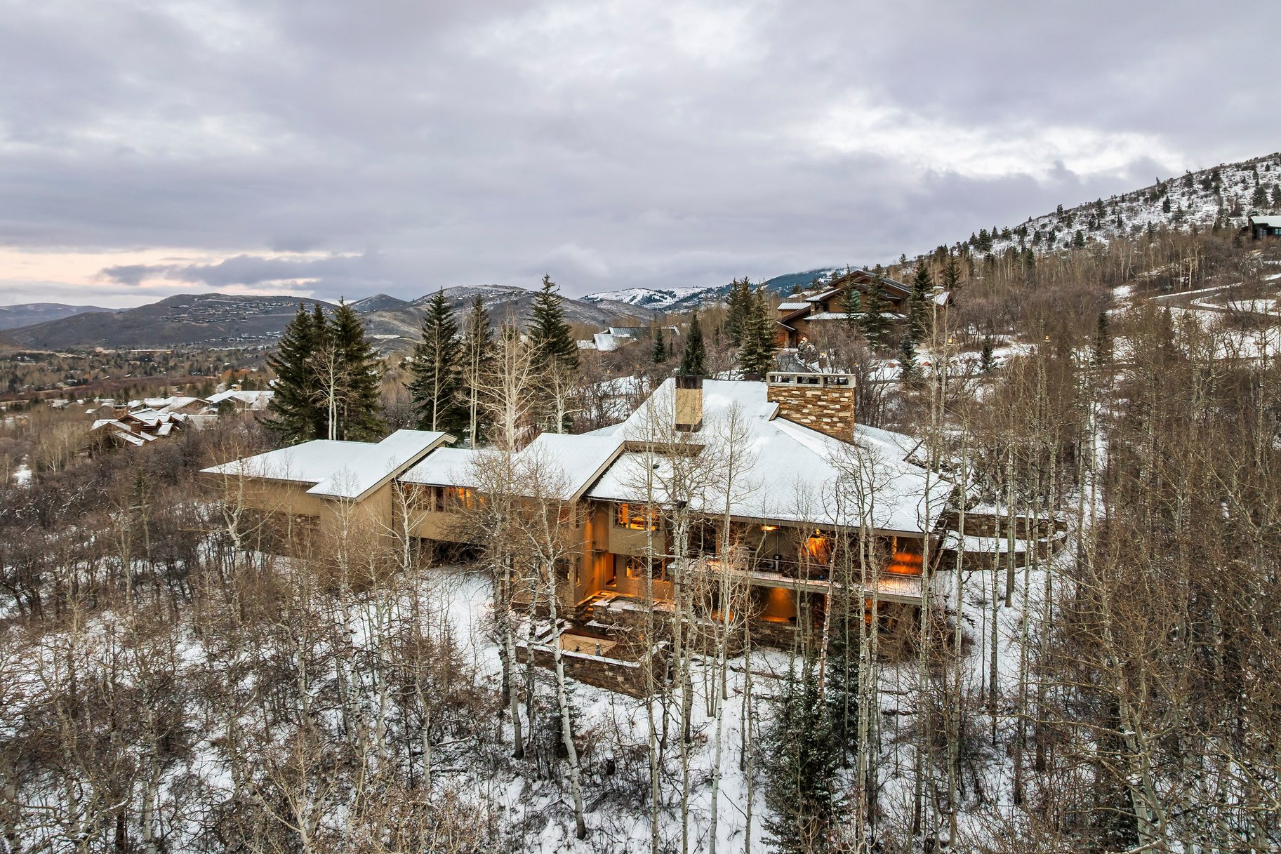 main property photo 78
