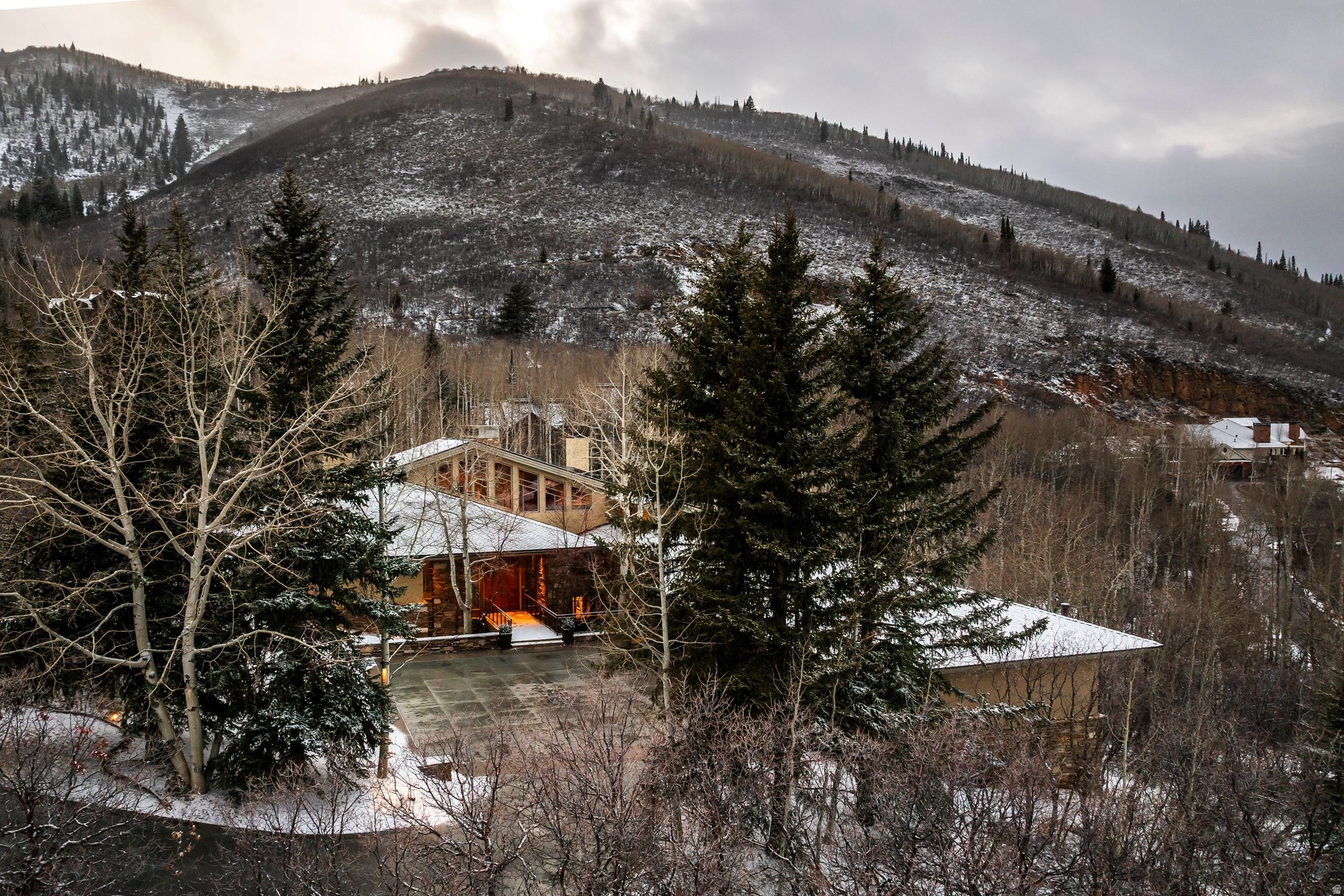 main property photo 85