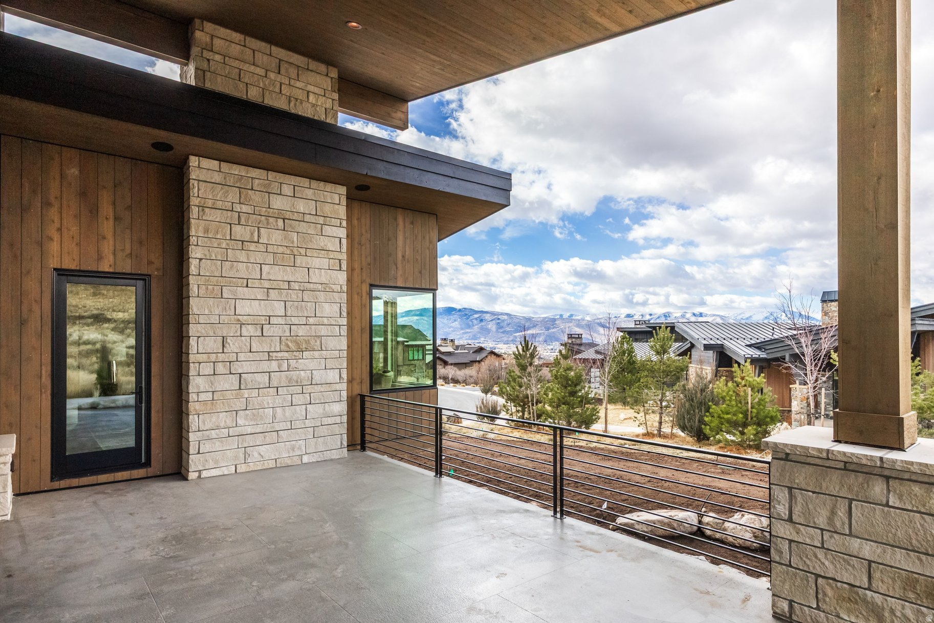 main property photo 66
