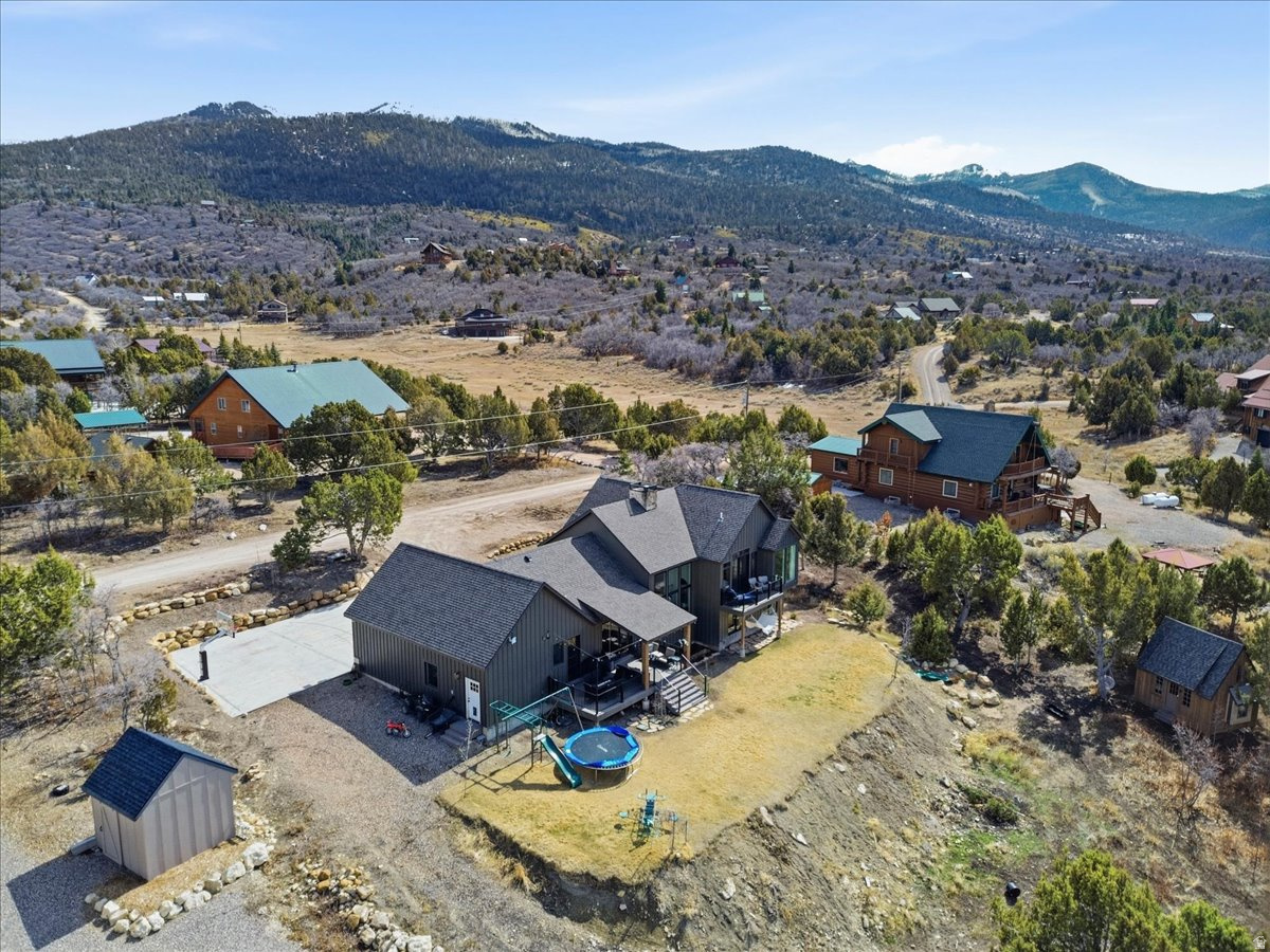 main property photo 51