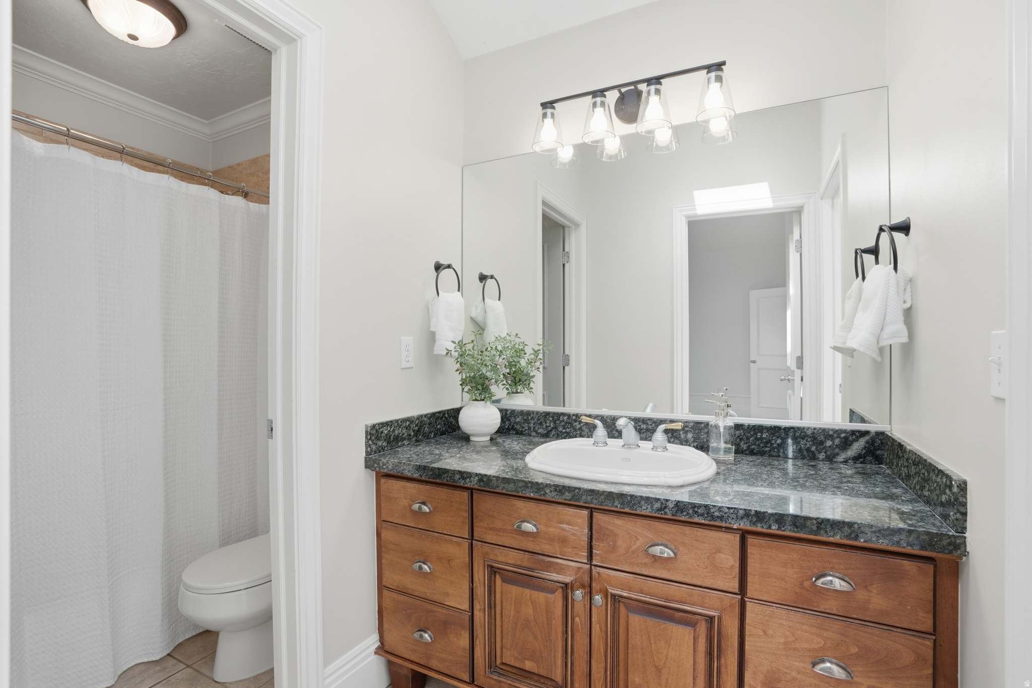 main property photo 56