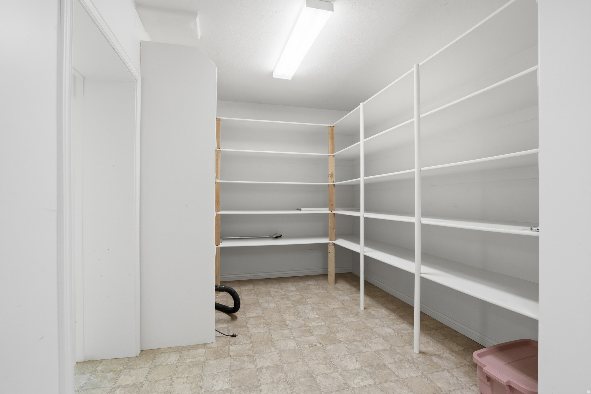 main property photo 81