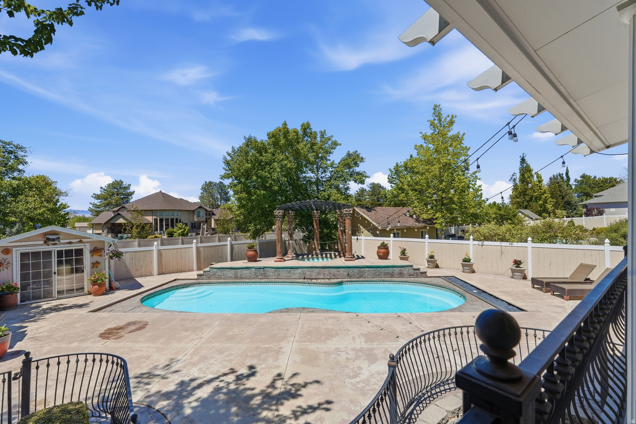 main property photo 92